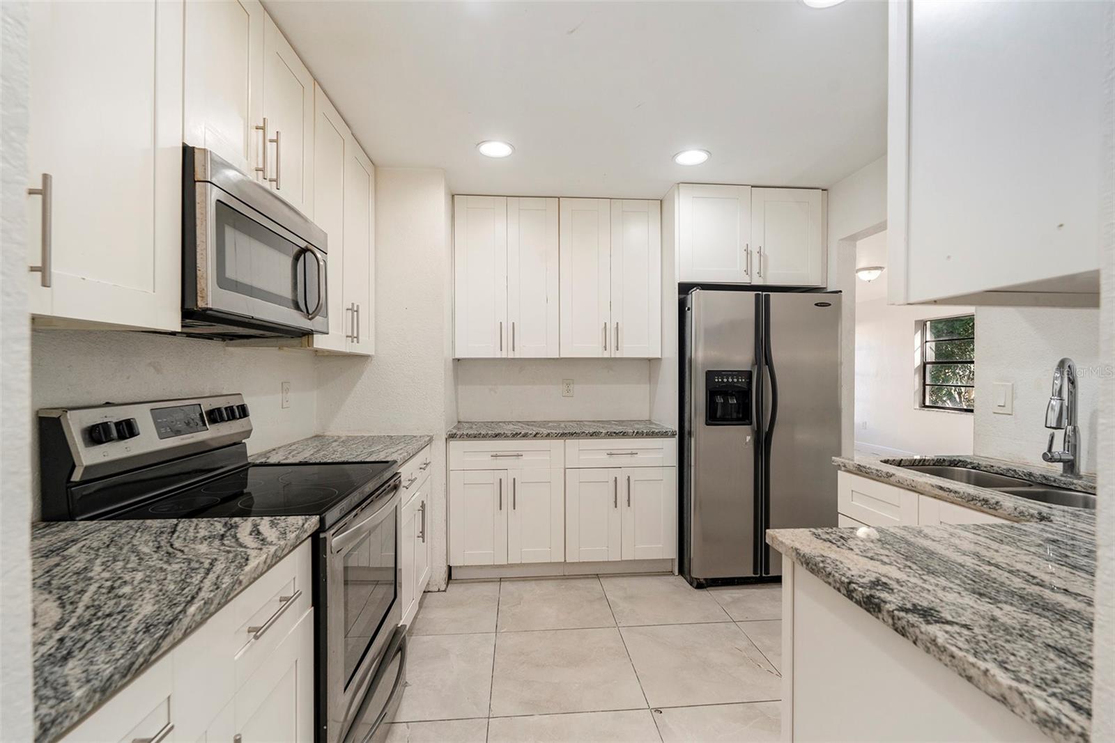LAKEWOOD ACRES SUB - Residential