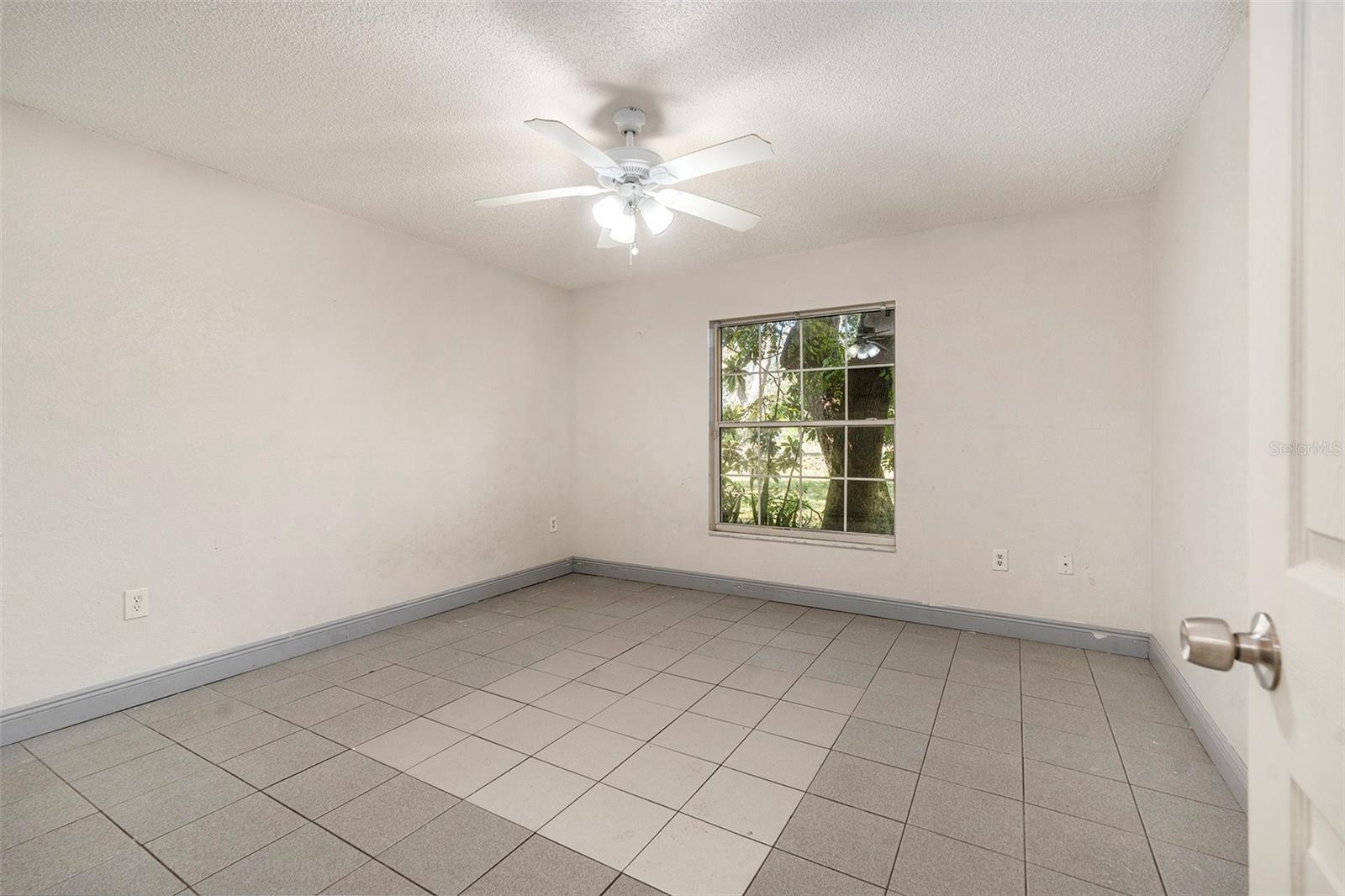 LAKEWOOD ACRES SUB - Residential