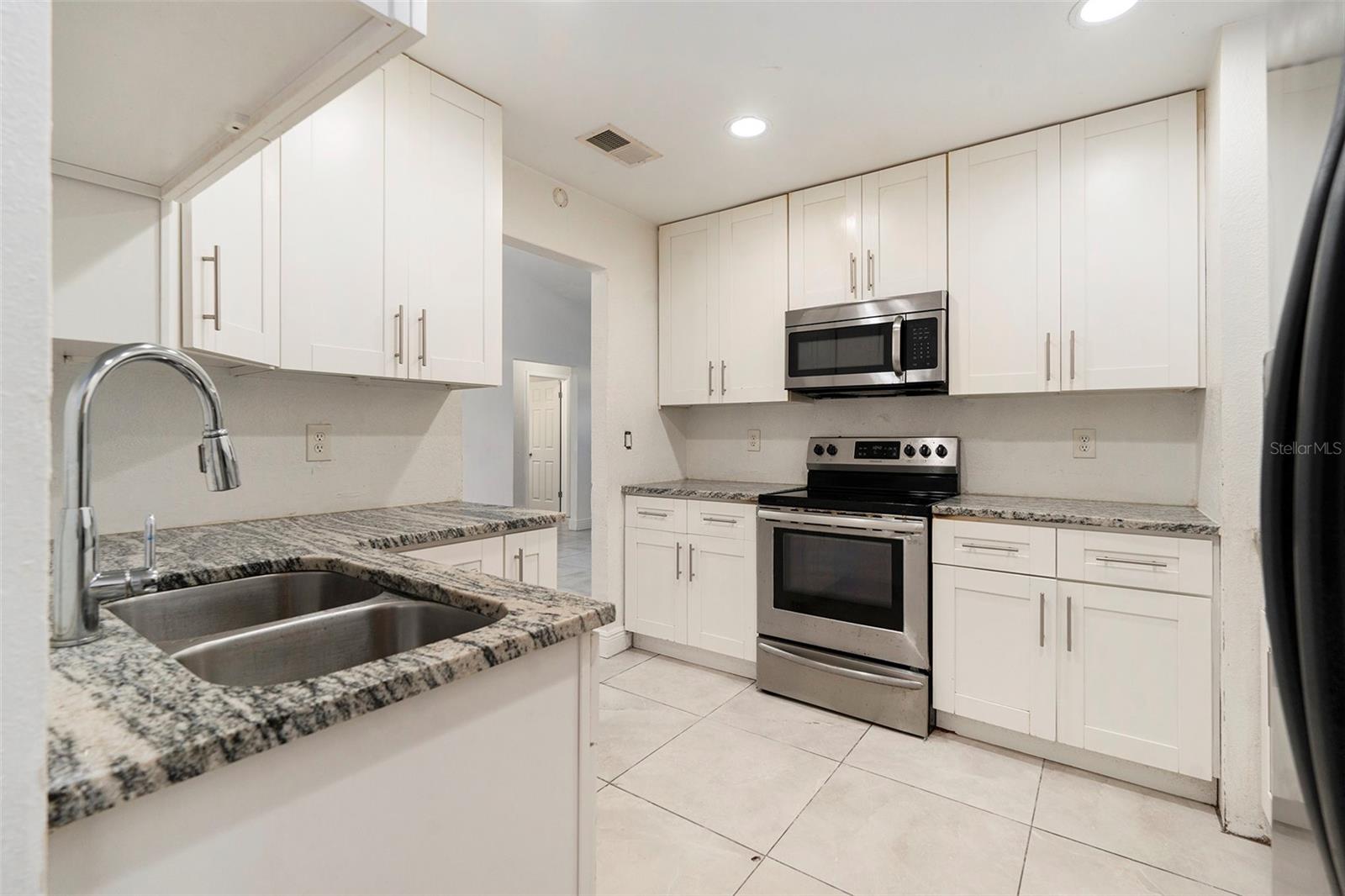 LAKEWOOD ACRES SUB - Residential
