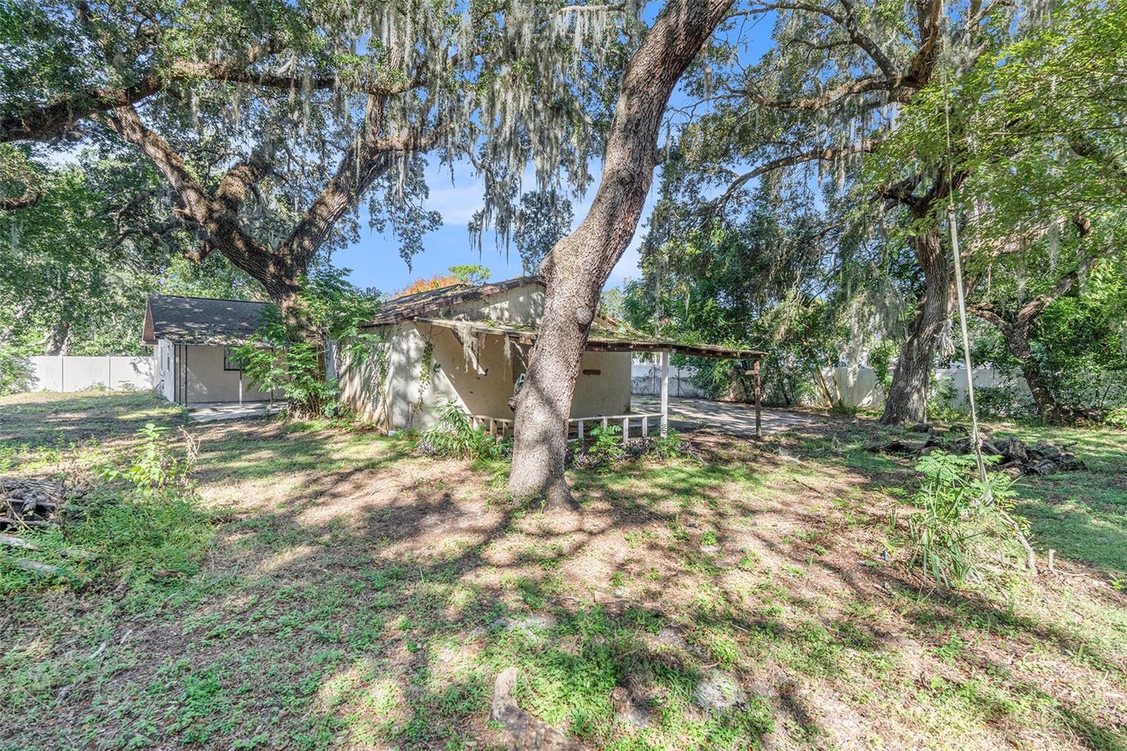LAKEWOOD ACRES SUB - Residential