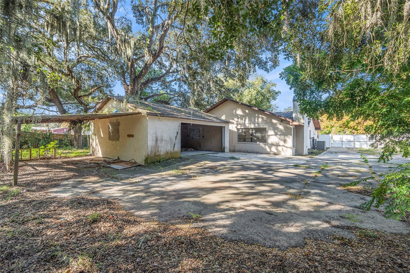 LAKEWOOD ACRES SUB - Residential