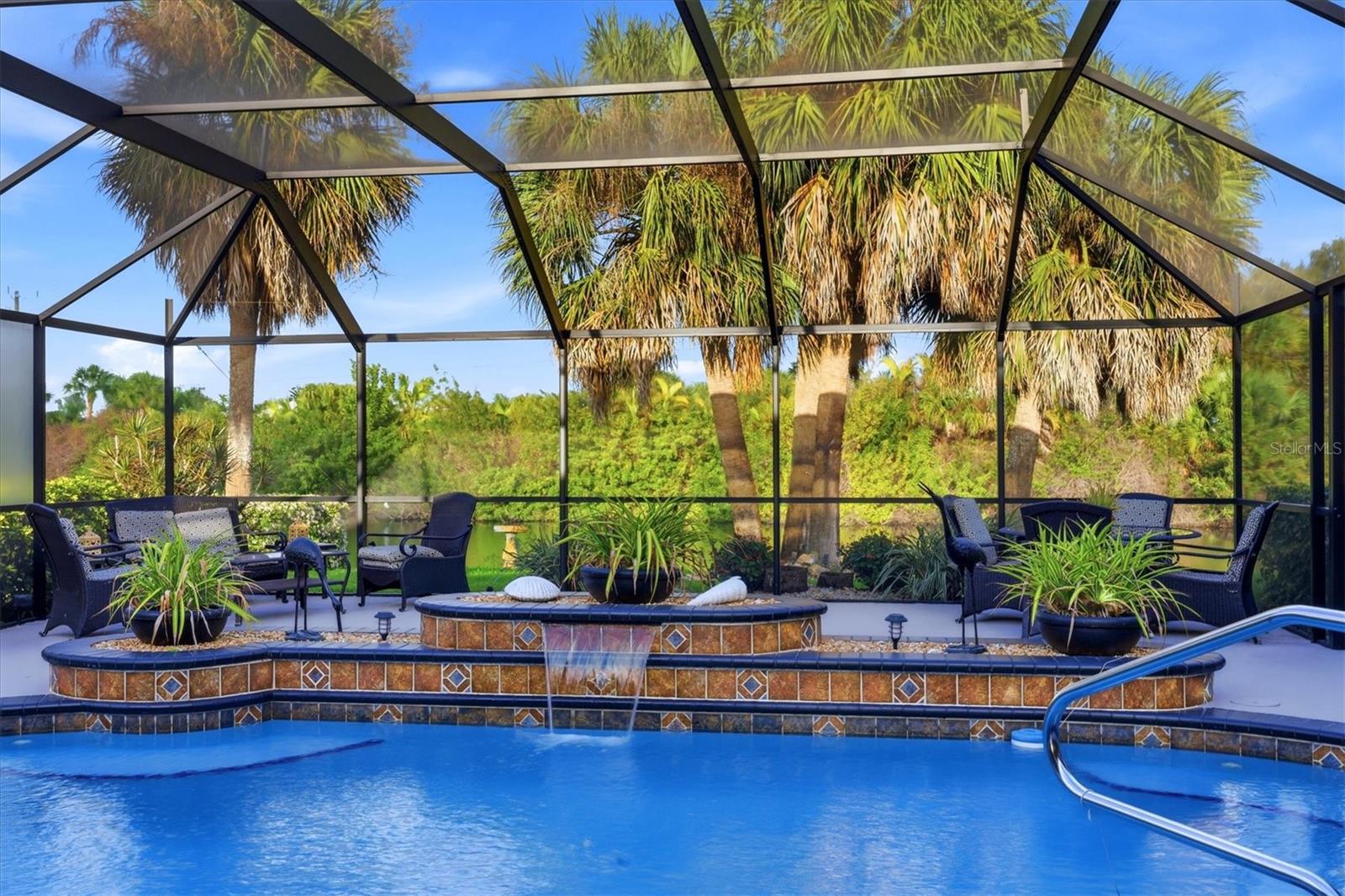 THE LAKES OF JACARANDA - Residential