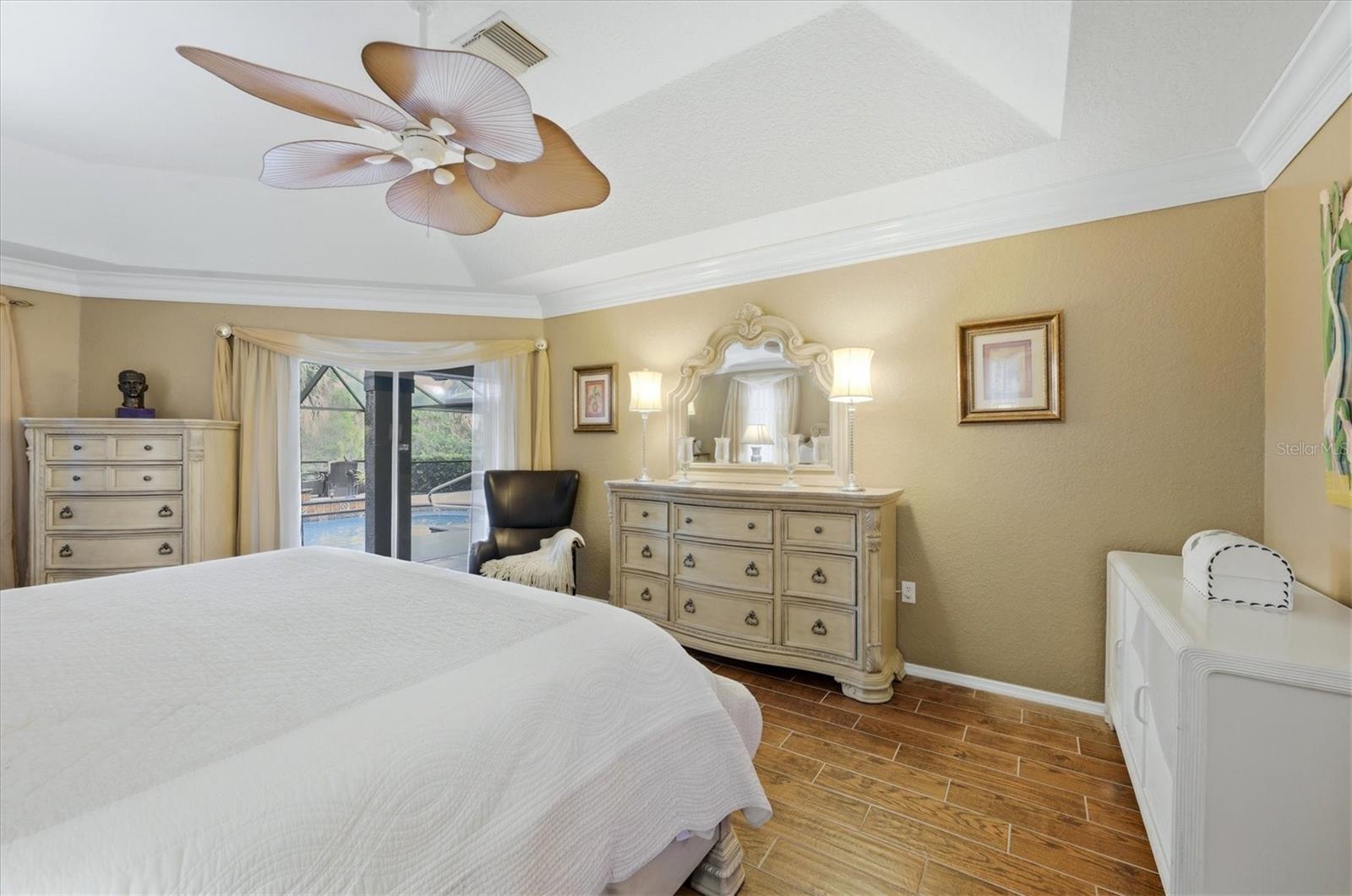 THE LAKES OF JACARANDA - Residential