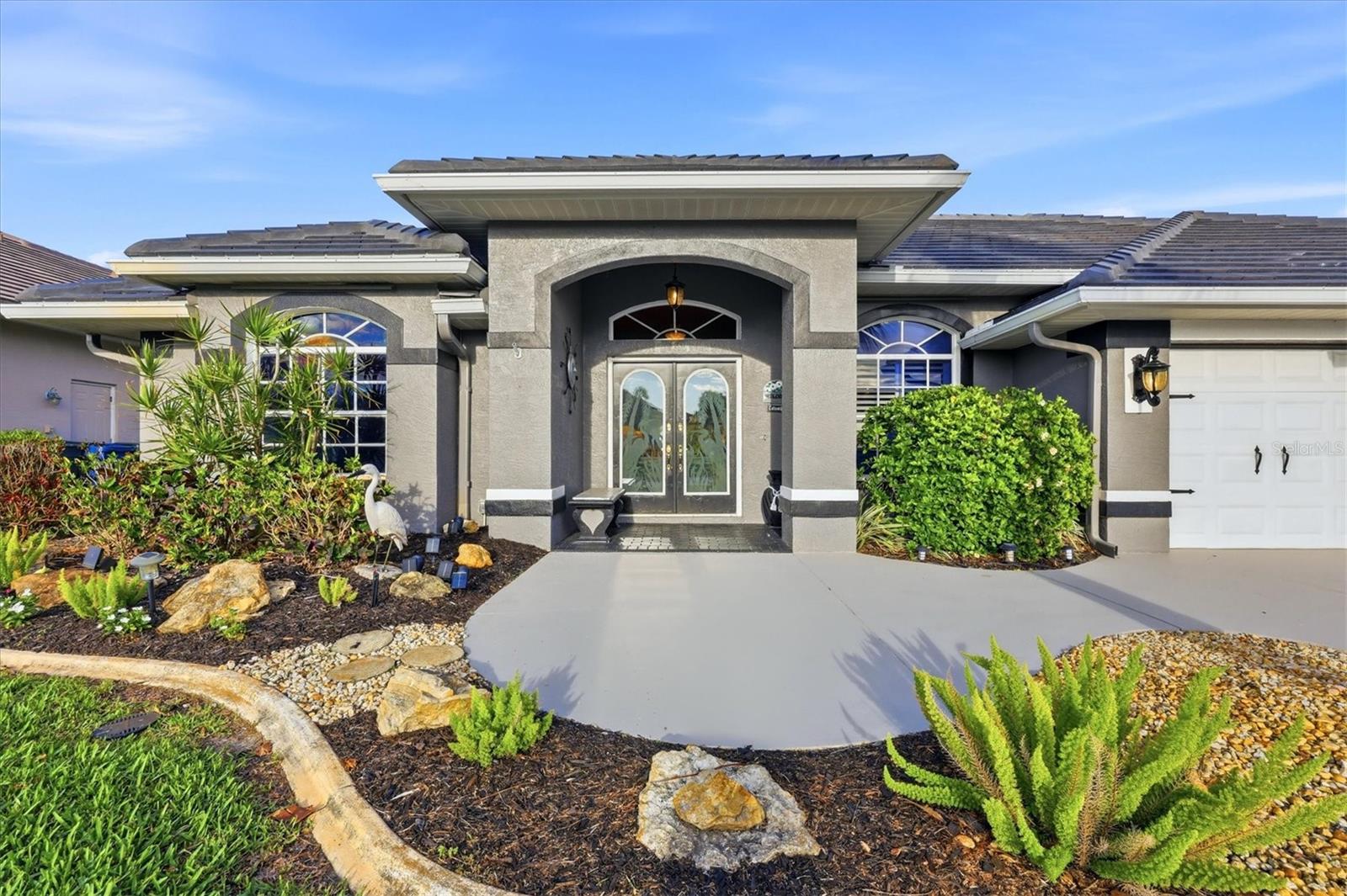 THE LAKES OF JACARANDA - Residential