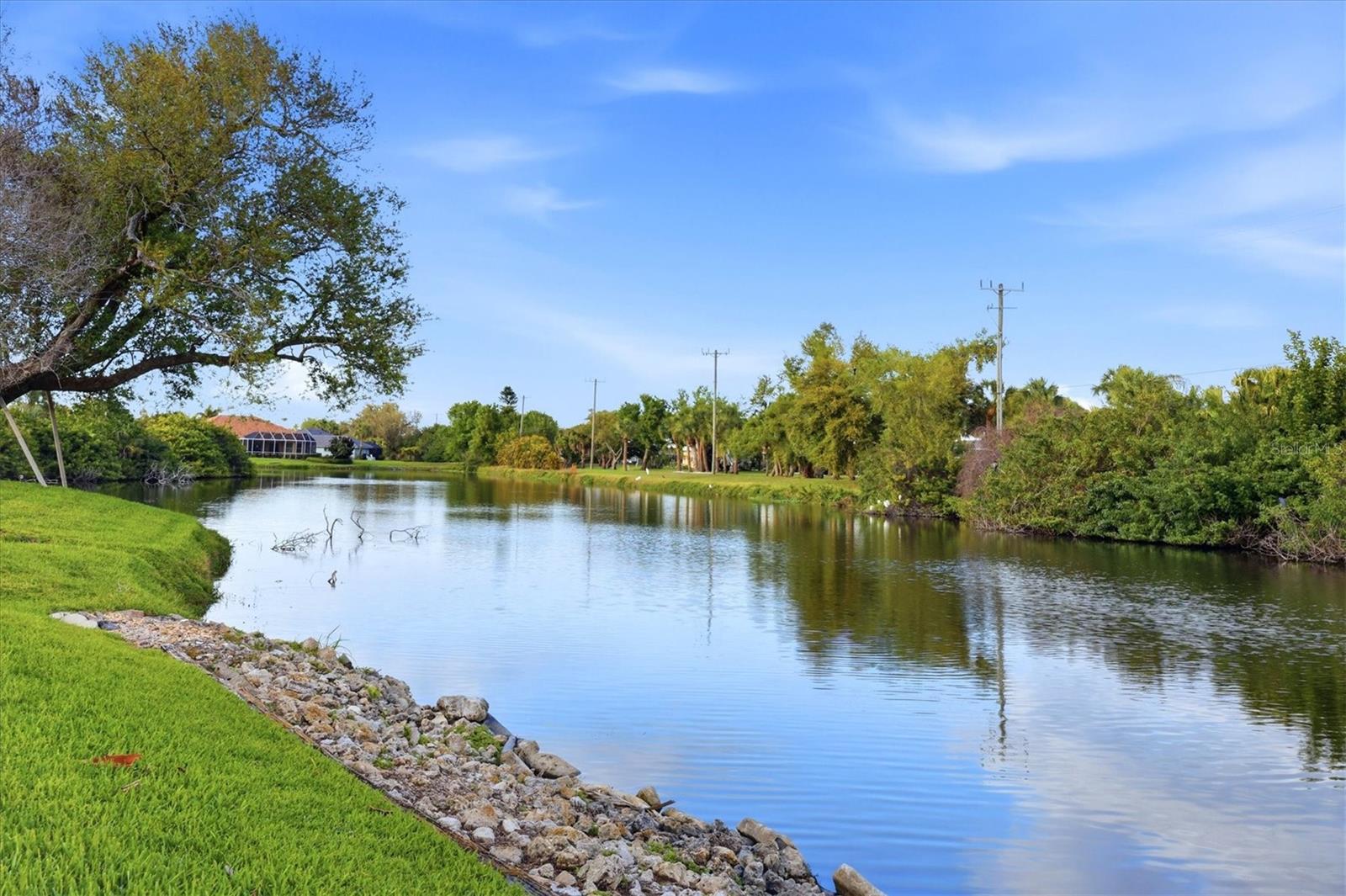 THE LAKES OF JACARANDA - Residential