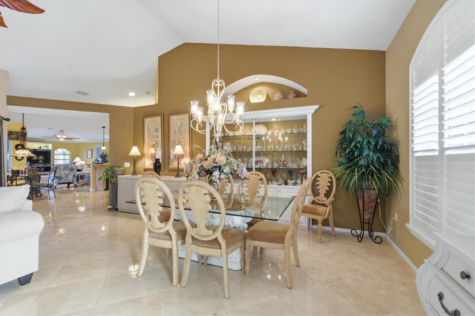 THE LAKES OF JACARANDA - Residential