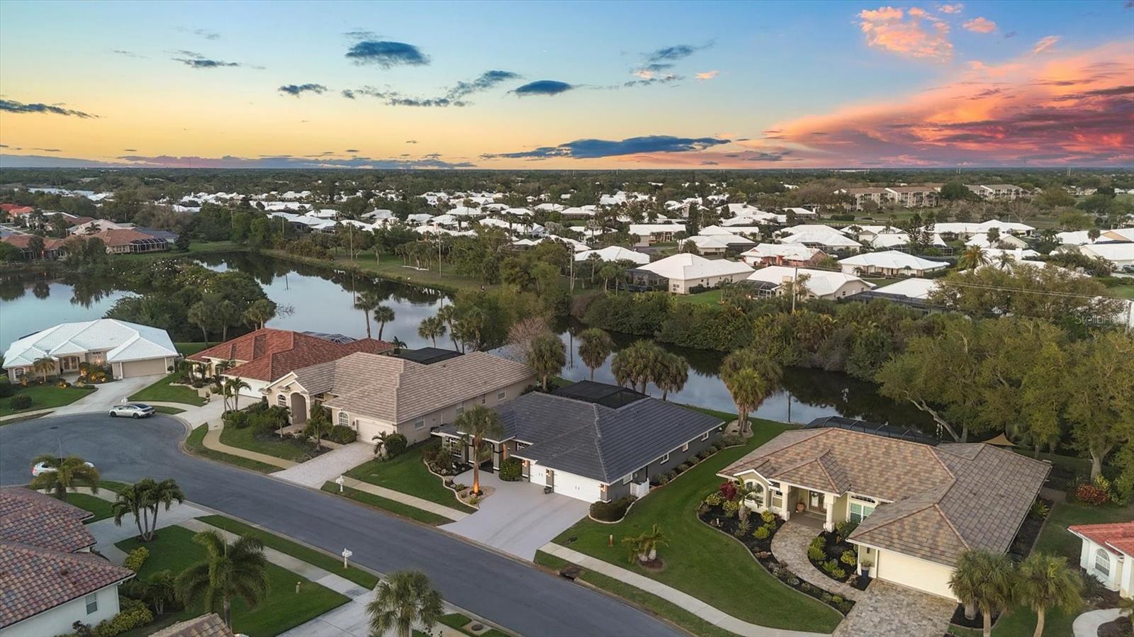 THE LAKES OF JACARANDA - Residential