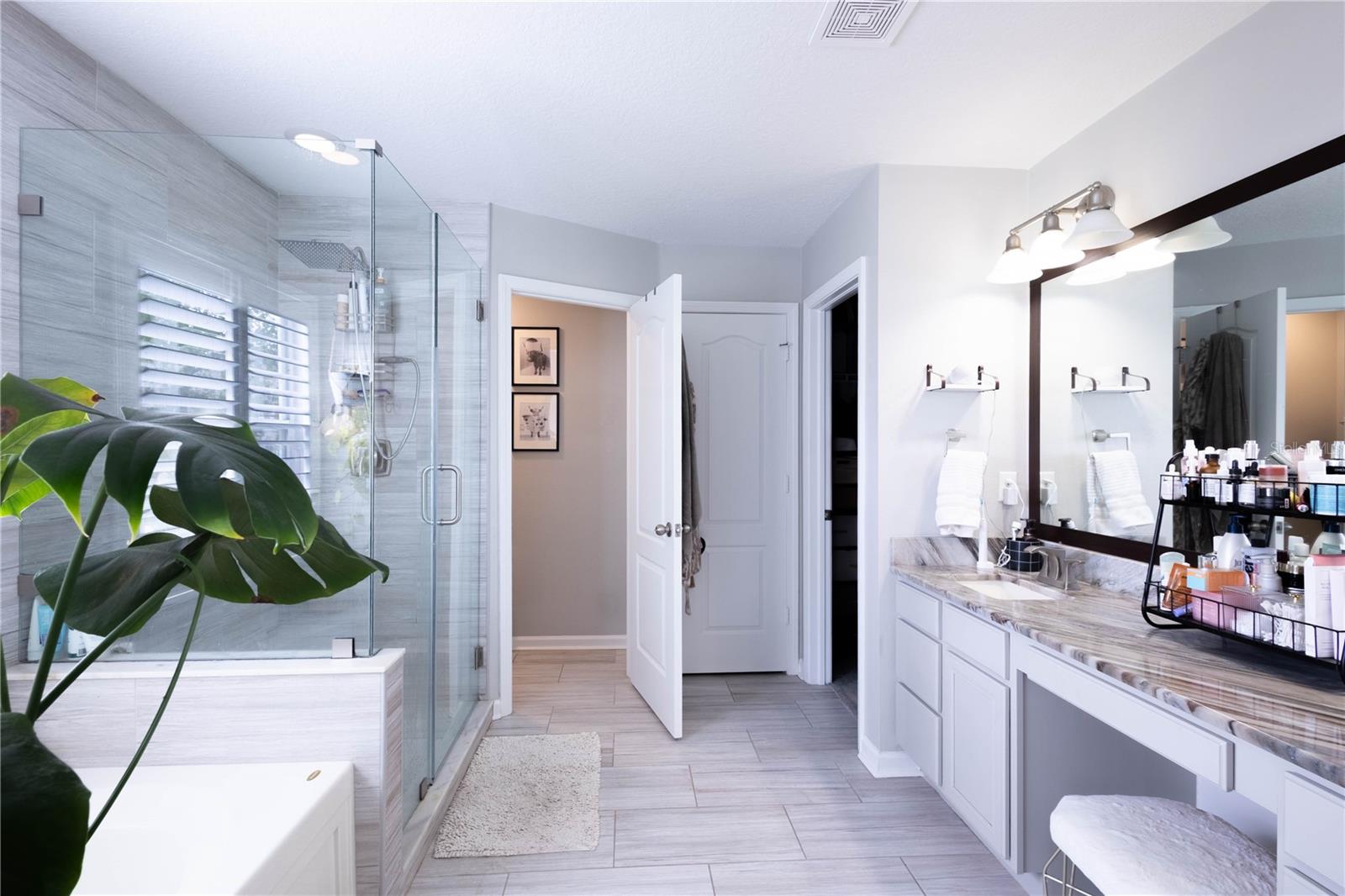 VALHALLA PH 3-4 - Residential Lease