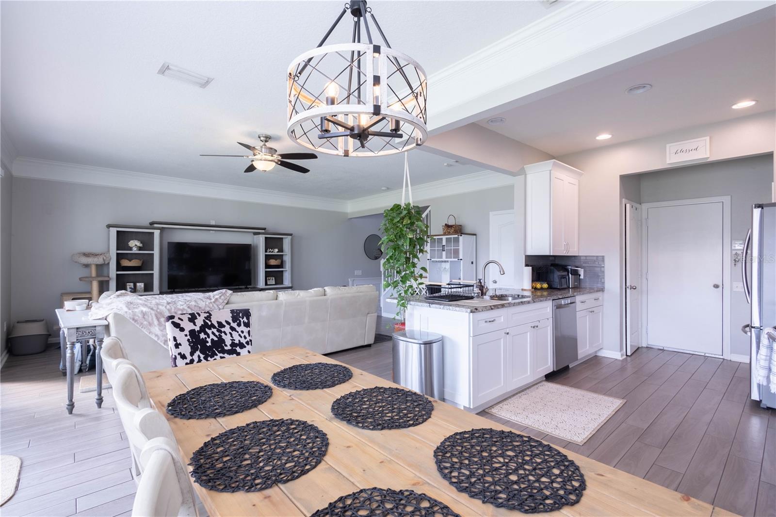 VALHALLA PH 3-4 - Residential Lease