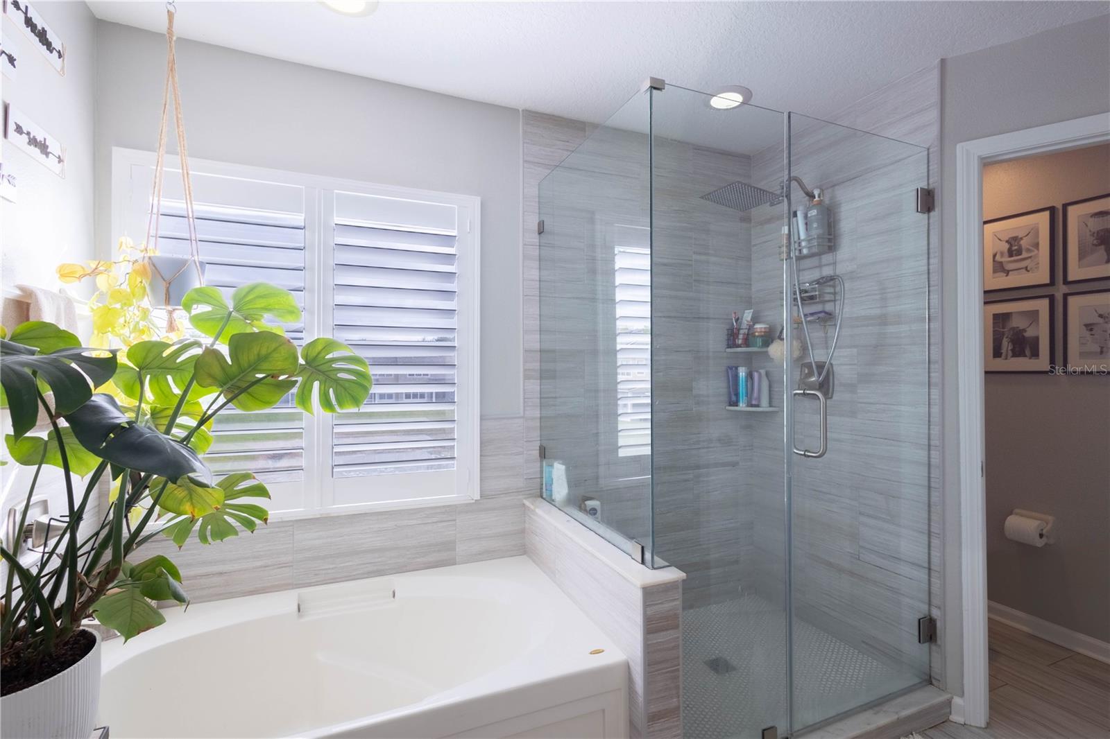 VALHALLA PH 3-4 - Residential Lease