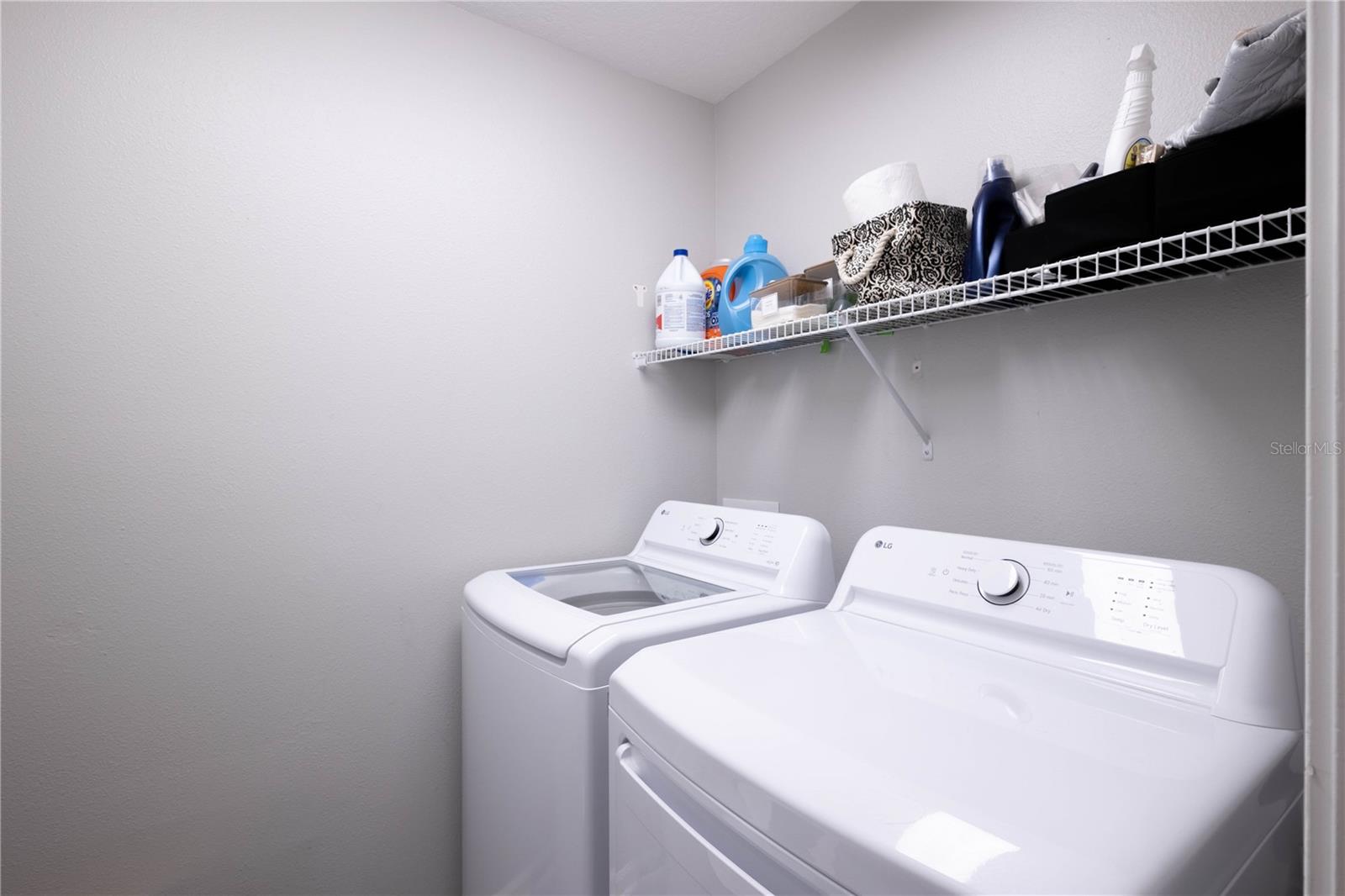 VALHALLA PH 3-4 - Residential Lease