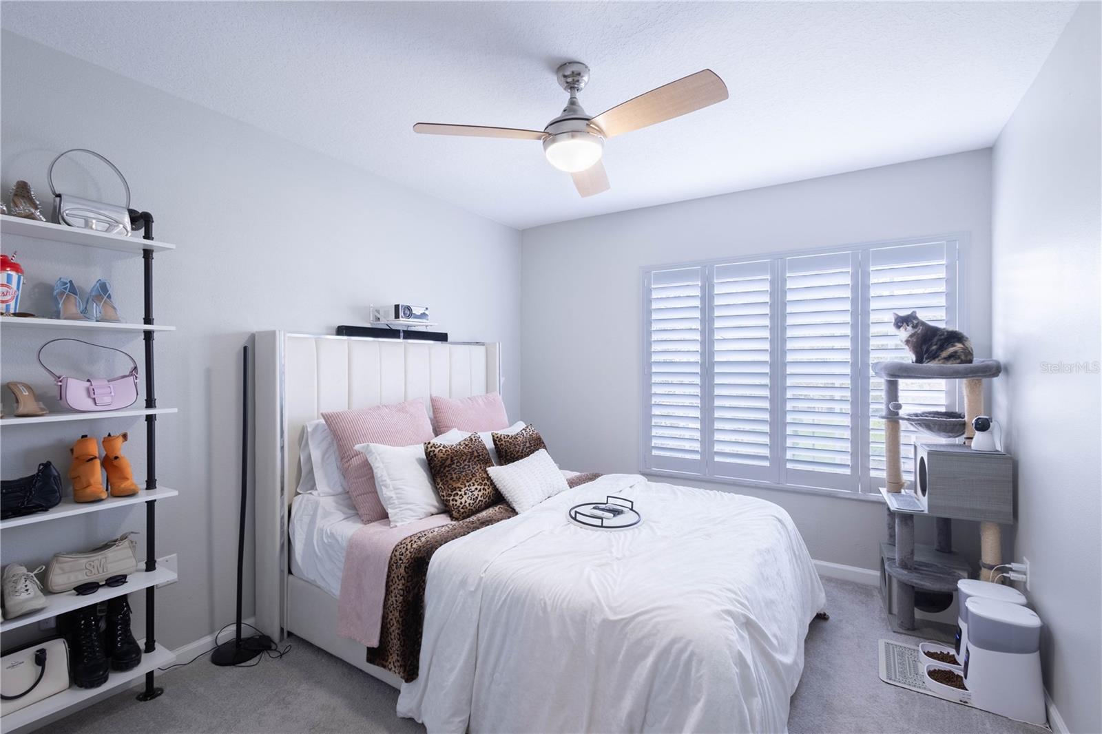 VALHALLA PH 3-4 - Residential Lease