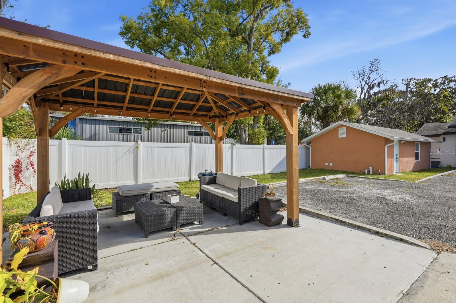 DESPLAND BLK 23 UNREC 162 - Residential Income