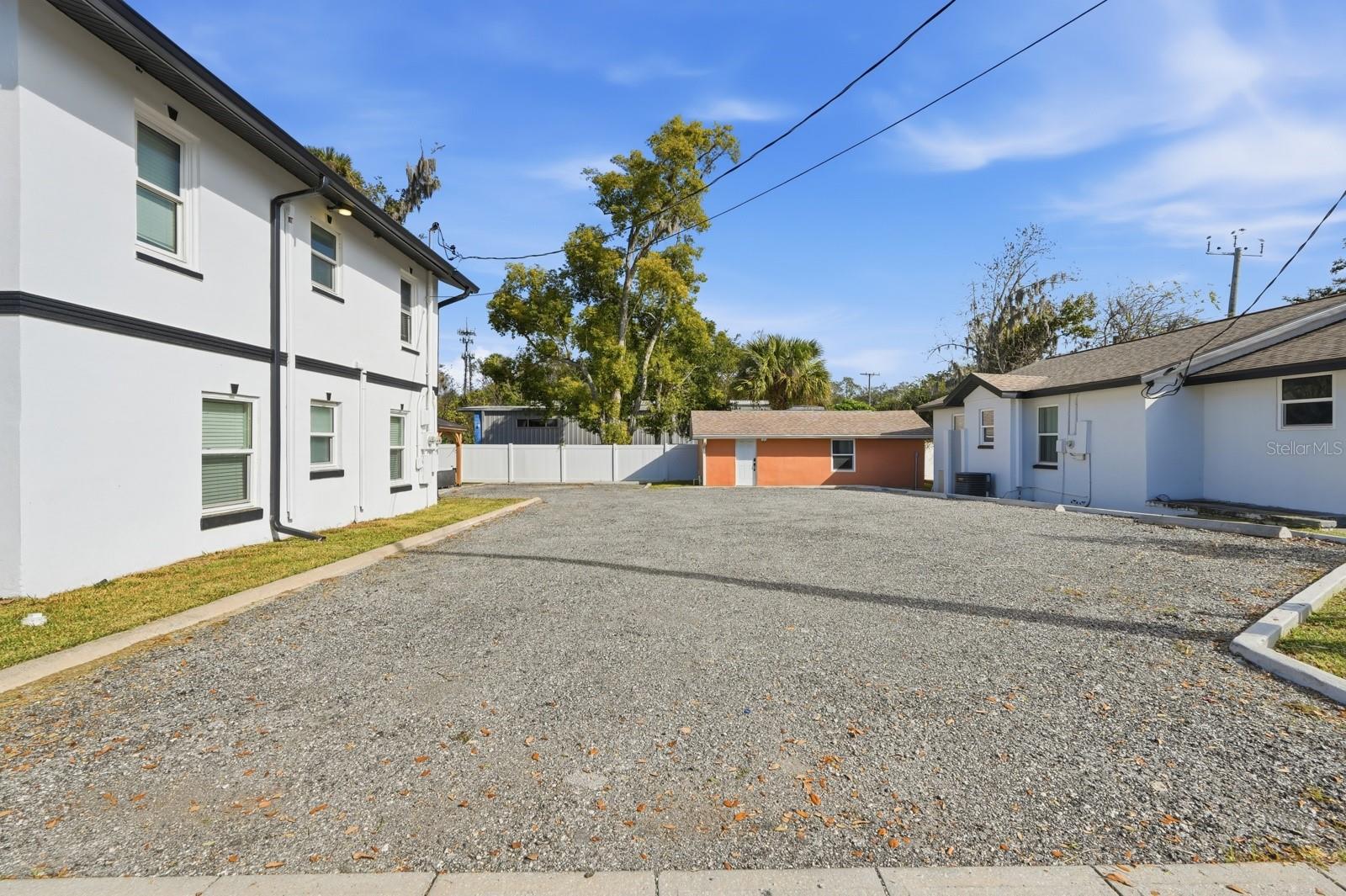 DESPLAND BLK 23 UNREC 162 - Residential Income