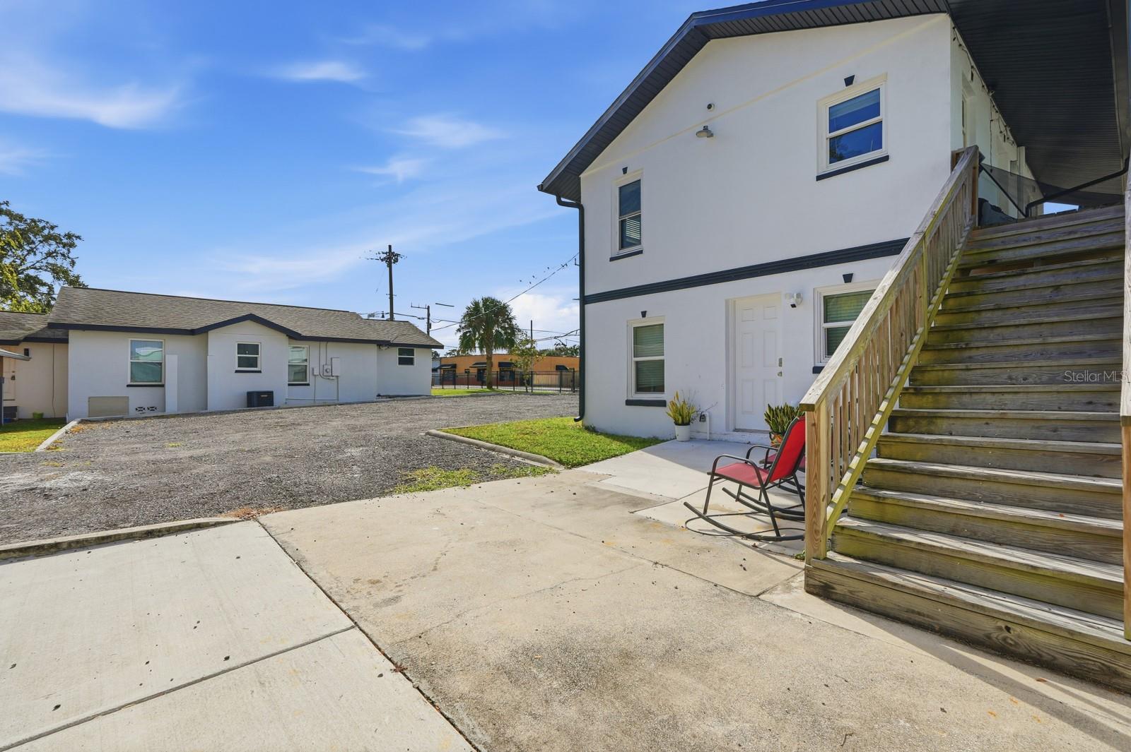 DESPLAND BLK 23 UNREC 162 - Residential Income