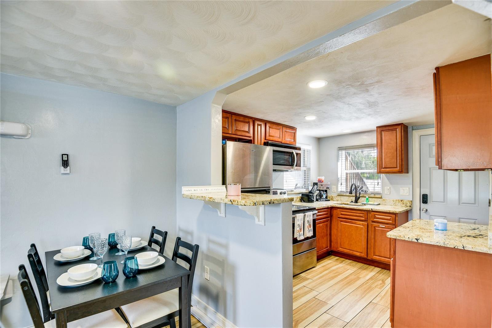 DESPLAND BLK 23 UNREC 162 - Residential Income