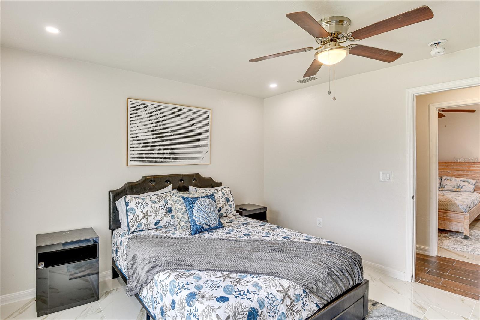 DESPLAND BLK 23 UNREC 162 - Residential Income