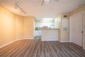 BELMONT/PK CENTRAL CONDO - Residential