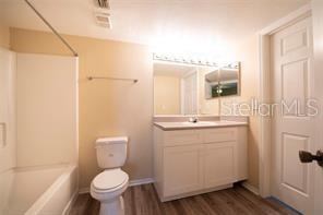 BELMONT/PK CENTRAL CONDO - Residential