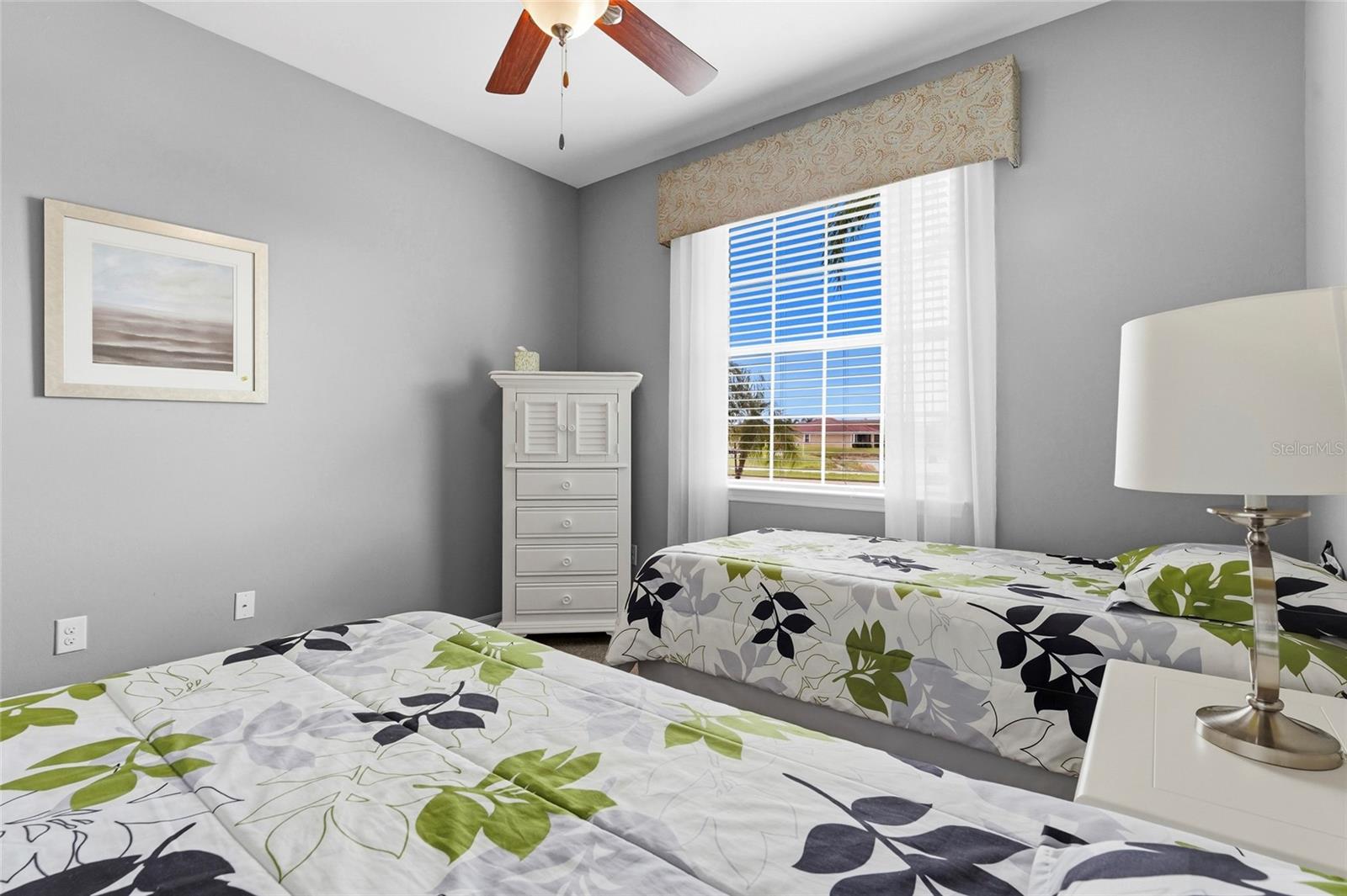 TALON BAY - Residential