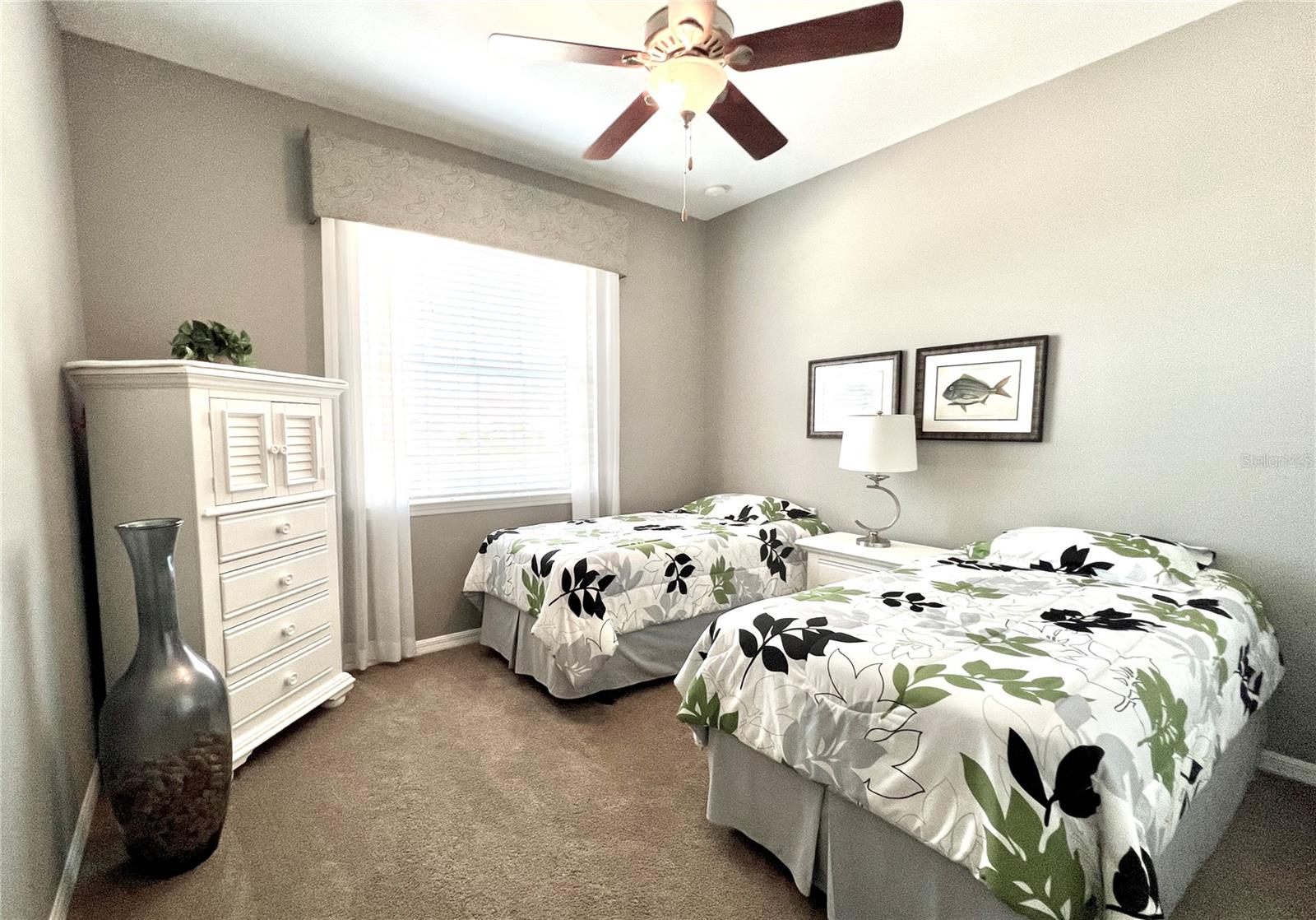 TALON BAY - Residential