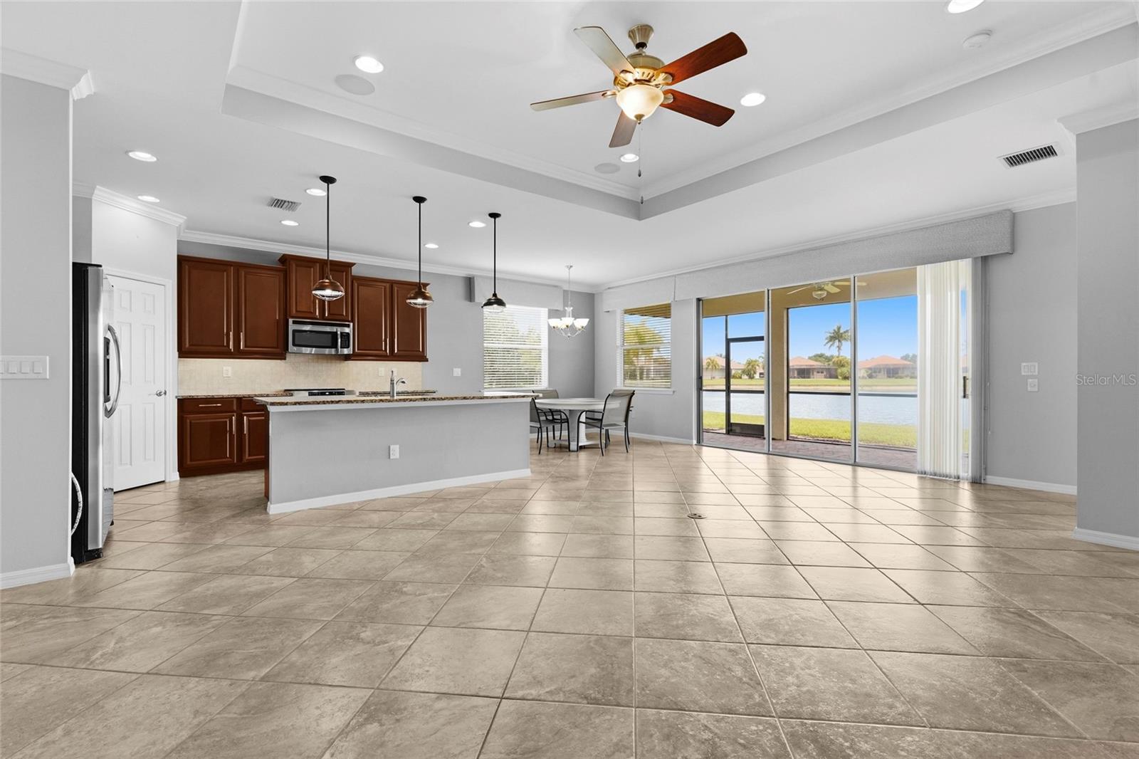 TALON BAY - Residential