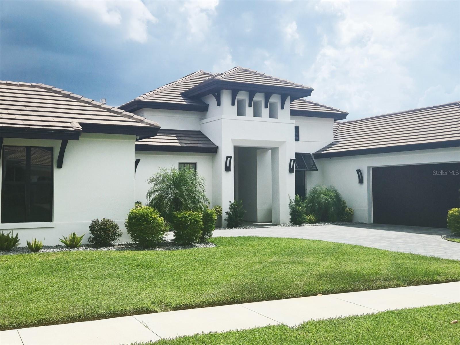 4073 JULIANA LAKE DRIVE