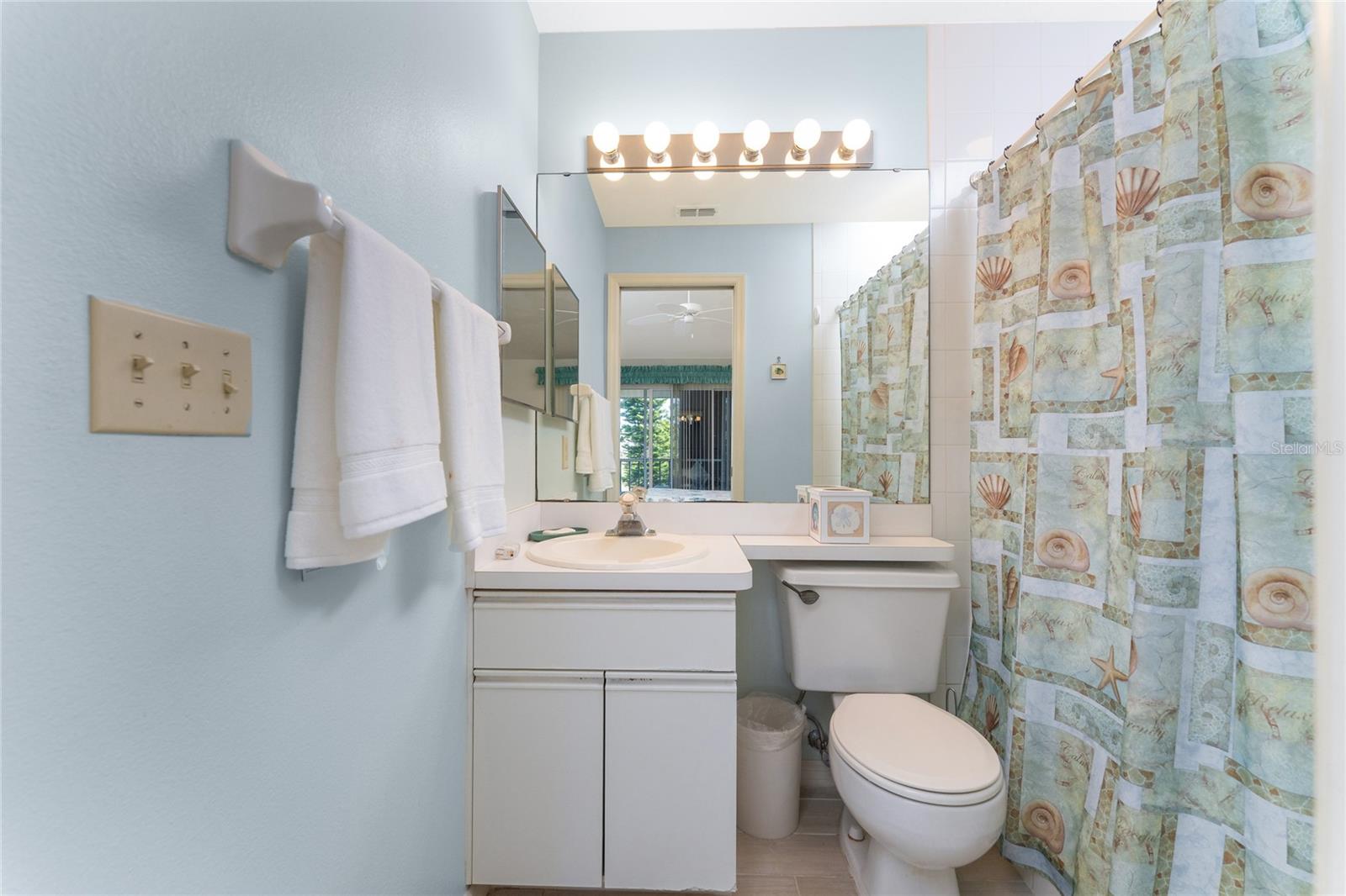 GOLDEN TEE PH 02 - Residential