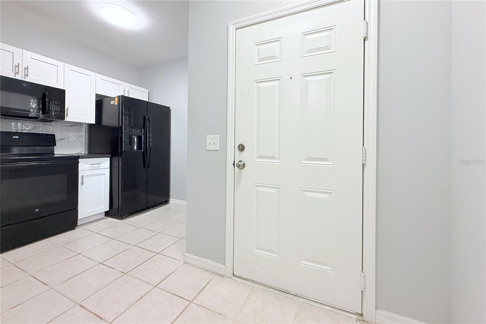 VILLAGES OF BLOOMINGDALE CONDO - Residential