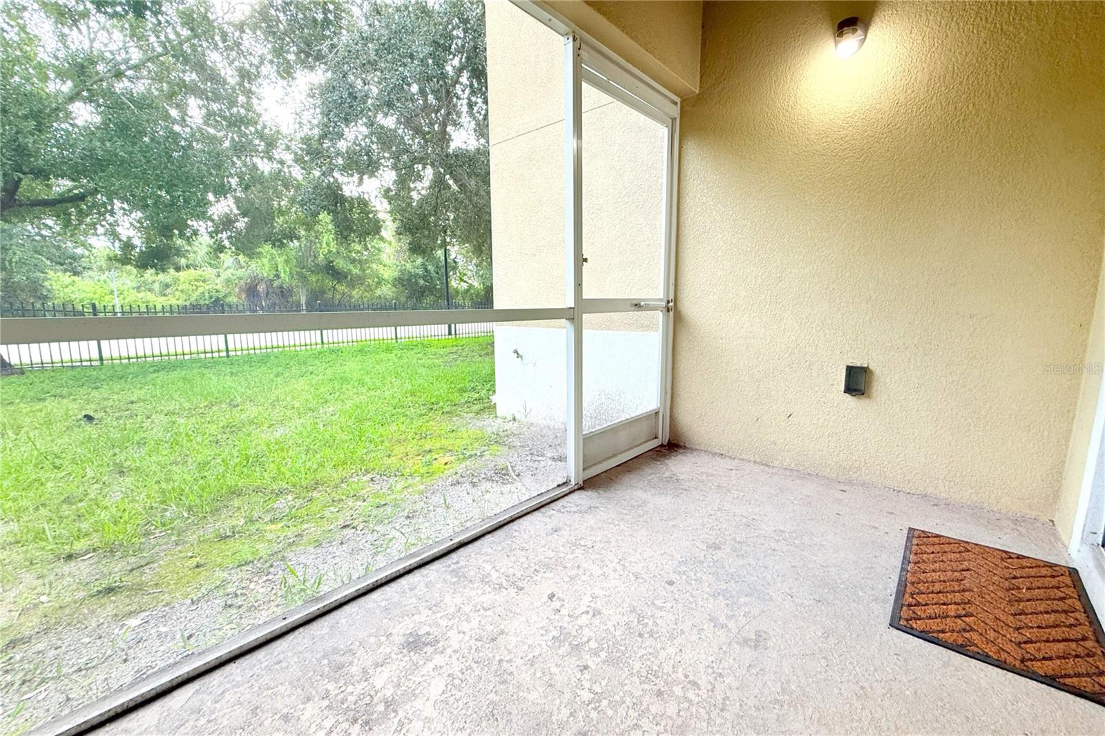 VILLAGES OF BLOOMINGDALE CONDO - Residential