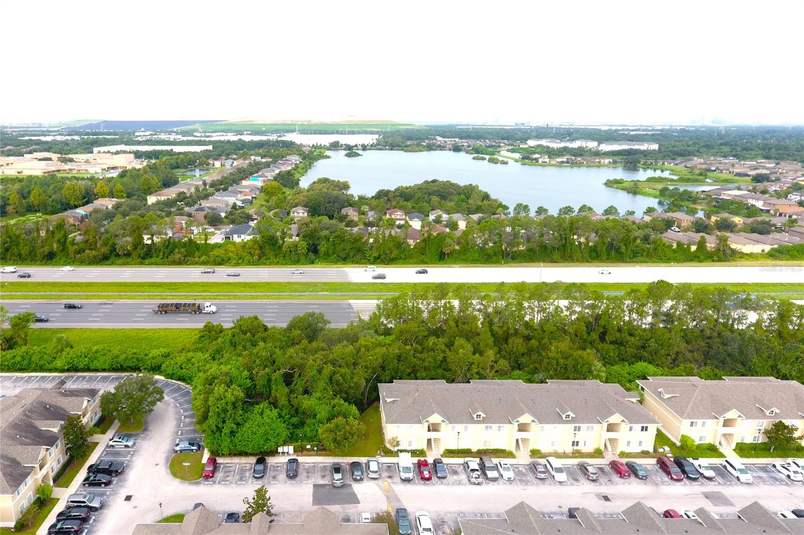 VILLAGES OF BLOOMINGDALE CONDO - Residential