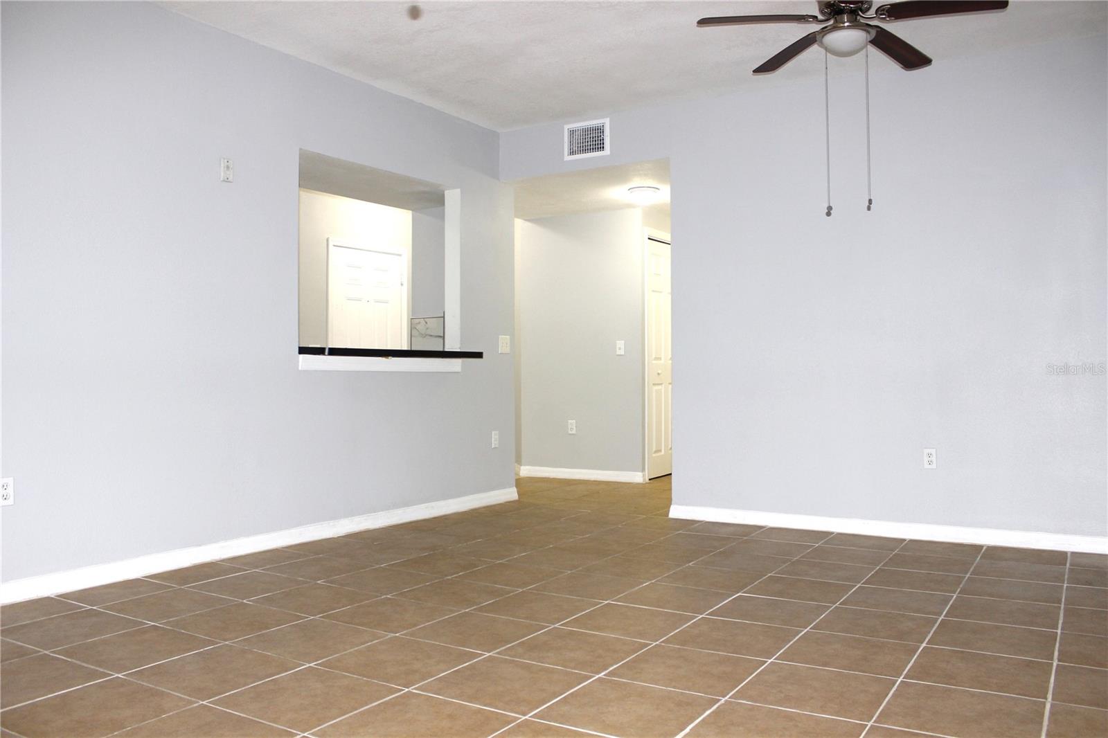 VILLAGES OF BLOOMINGDALE CONDO - Residential