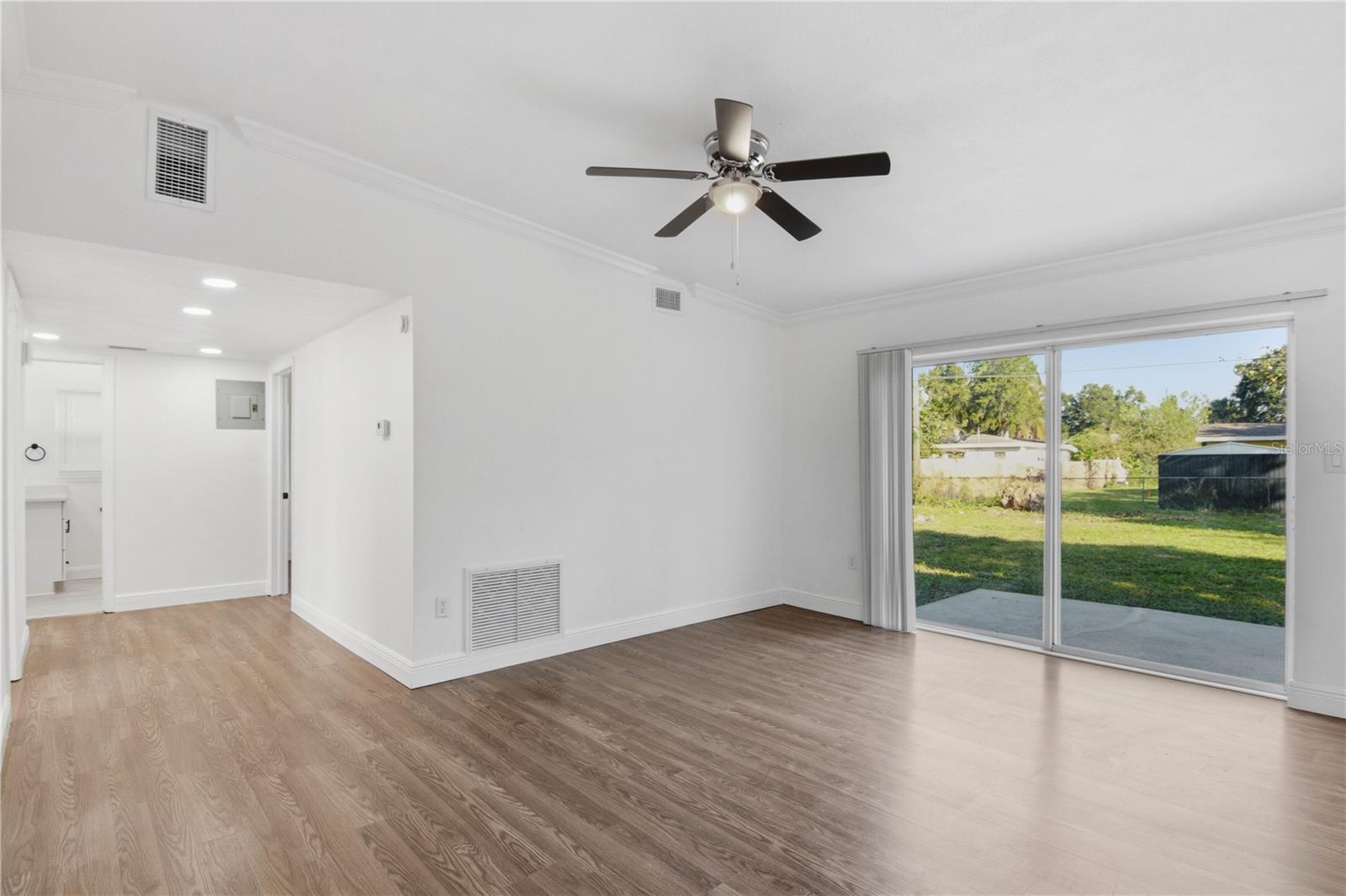 MEADOWBROOK ACRES - Residential