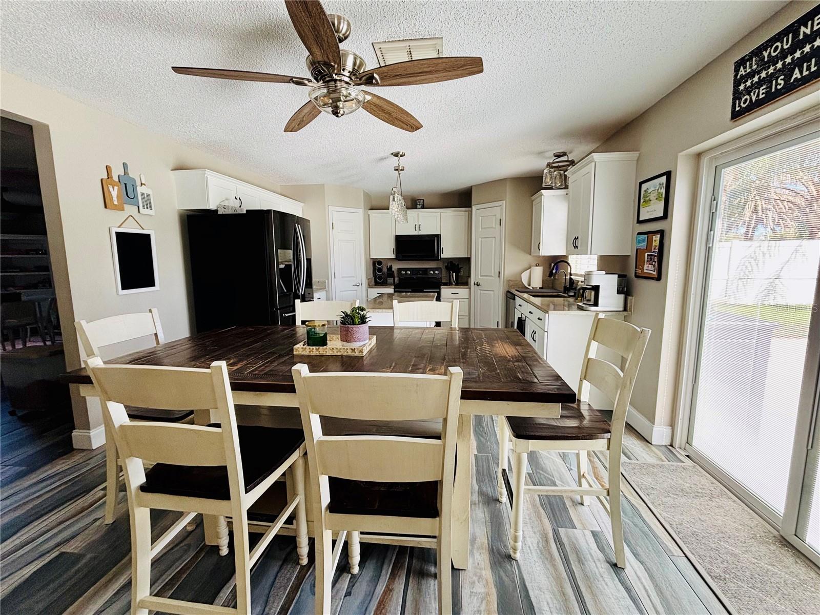 TRAILS UNIT 1 - Residential