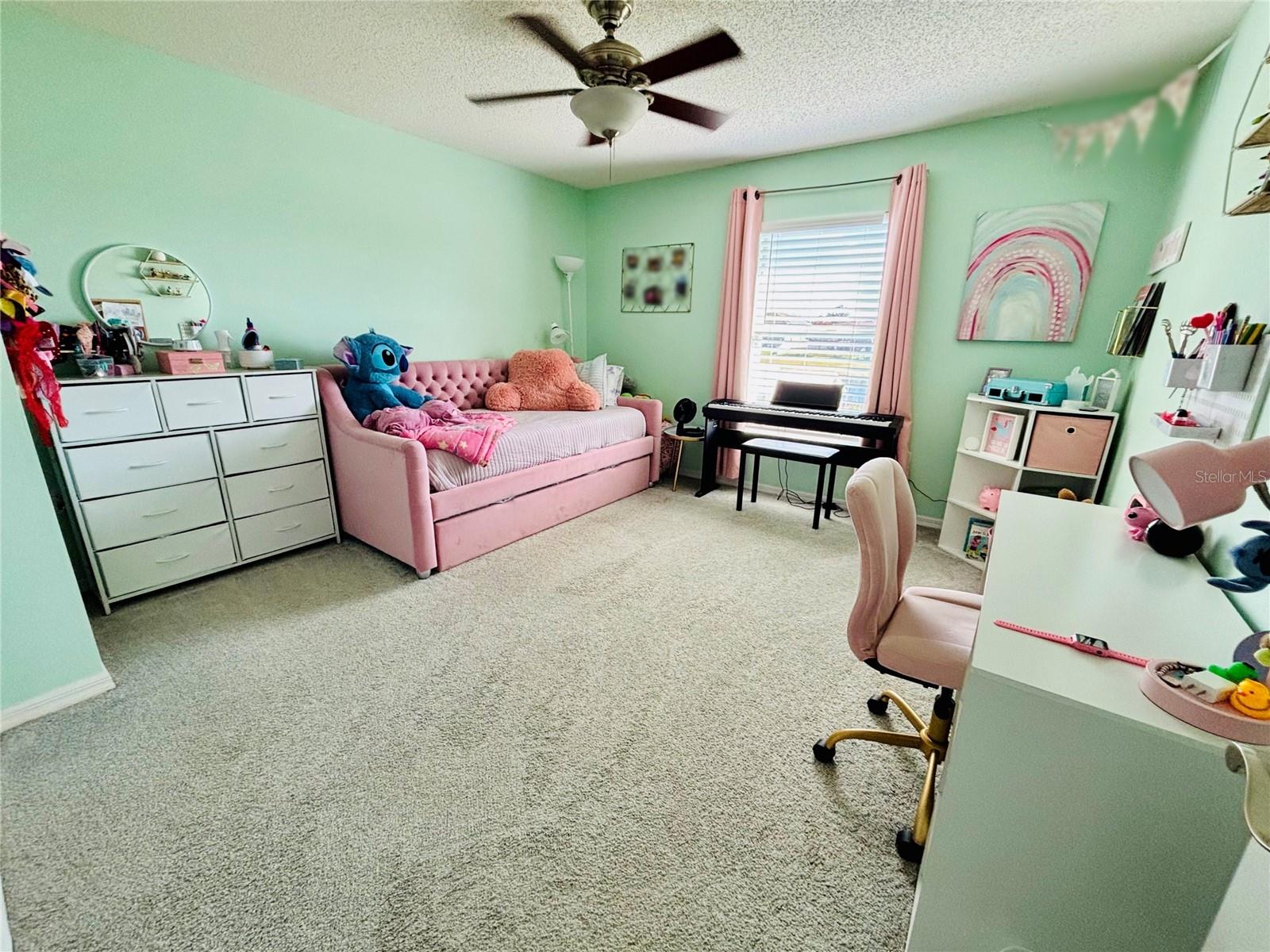 TRAILS UNIT 1 - Residential