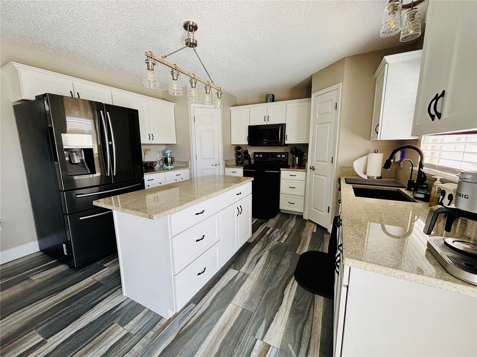 TRAILS UNIT 1 - Residential