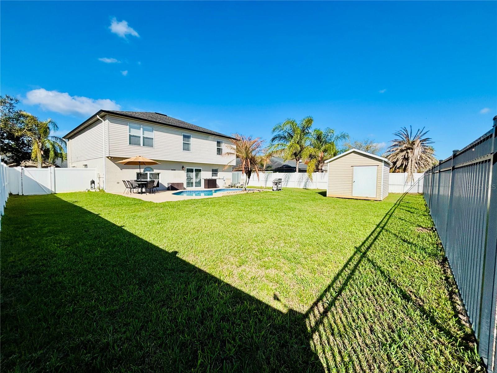 TRAILS UNIT 1 - Residential