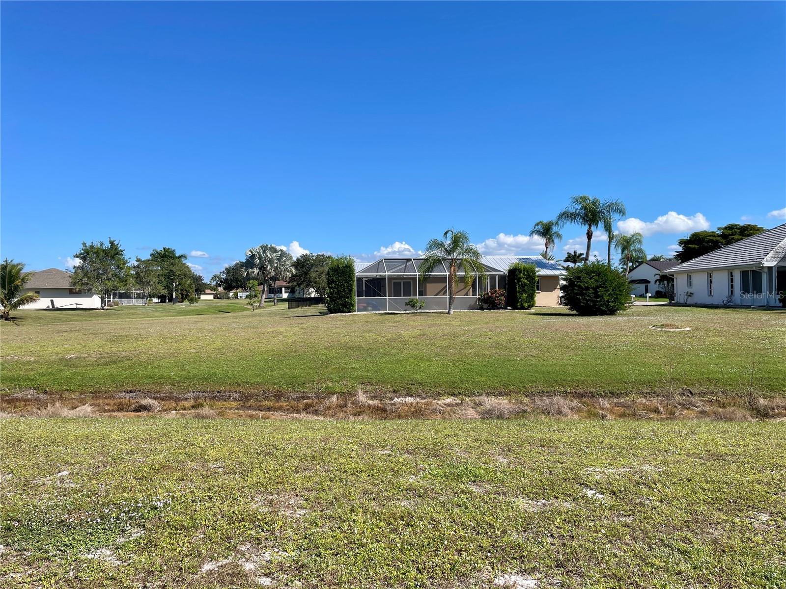 PUNTA GORDA ISLES SEC 18 - Land