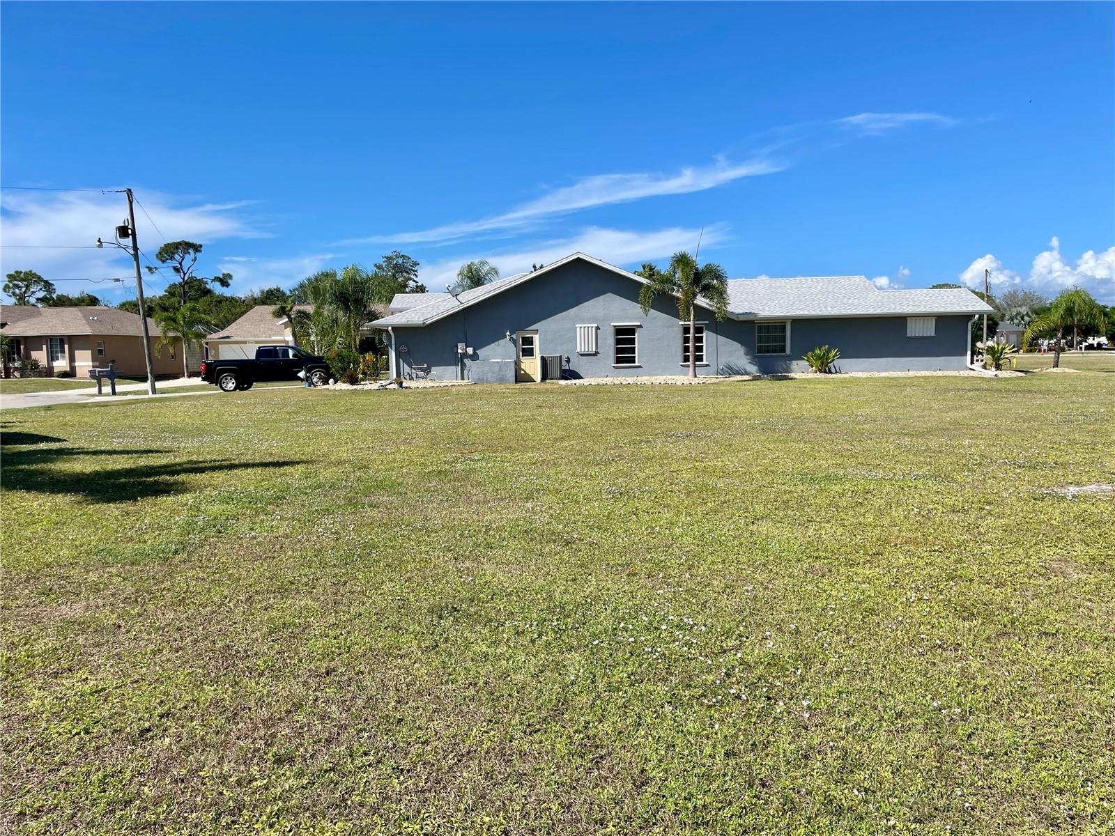 PUNTA GORDA ISLES SEC 18 - Land