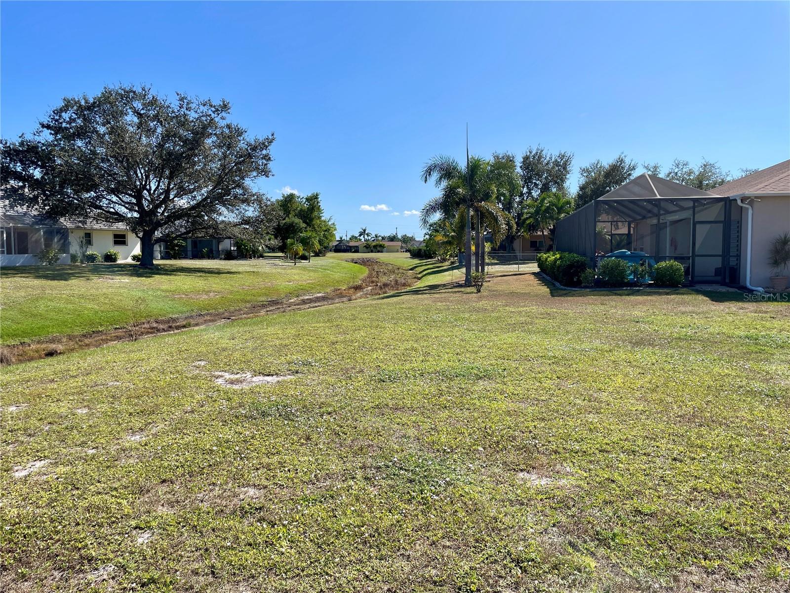 PUNTA GORDA ISLES SEC 18 - Land