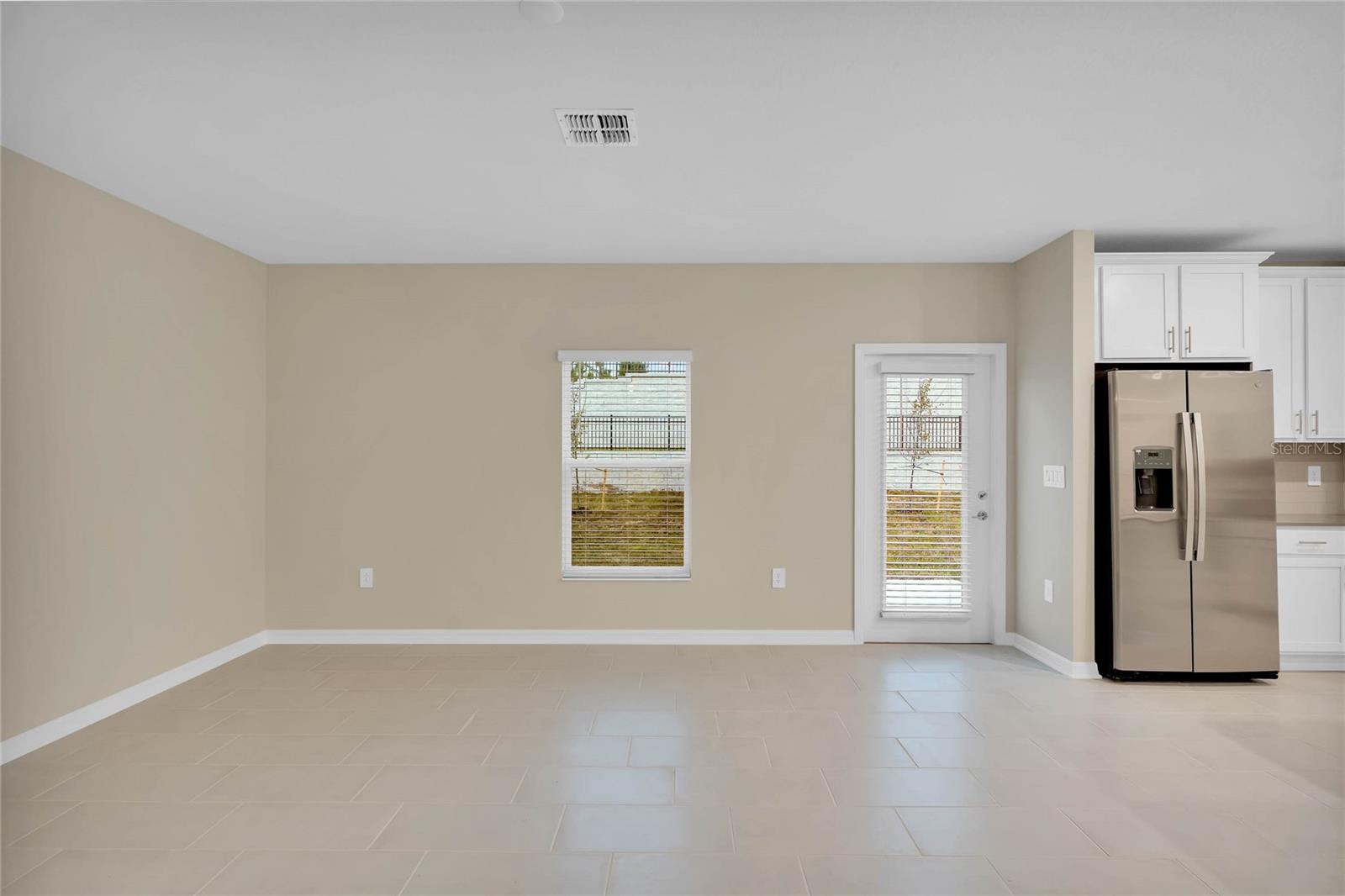 2840 MULLER OAK LOOP