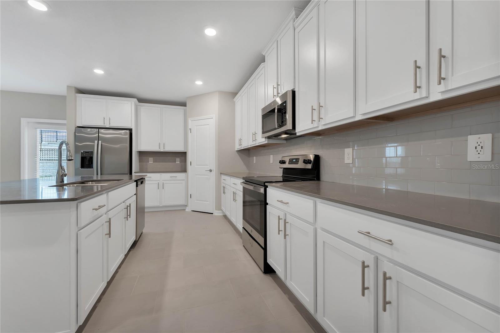 ARDEN PARK NORTH PH 6 - Residential