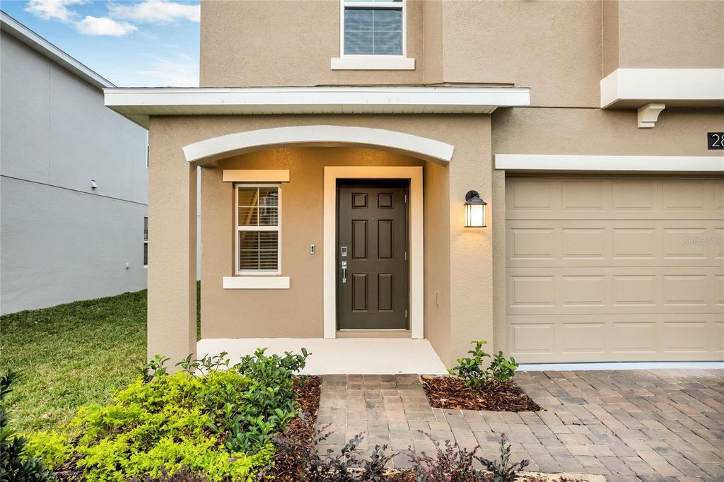 Photo of 2840 Muller Oak Loop, Ocoee, FL 34761 (MLS # O6398256)