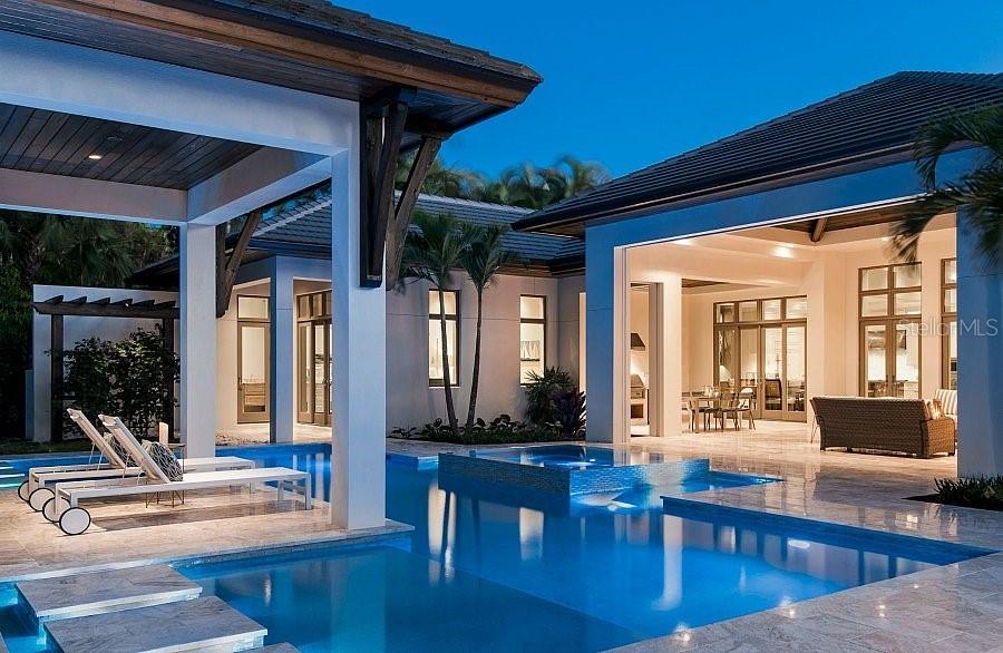 HIDDEN HARBOR - Residential