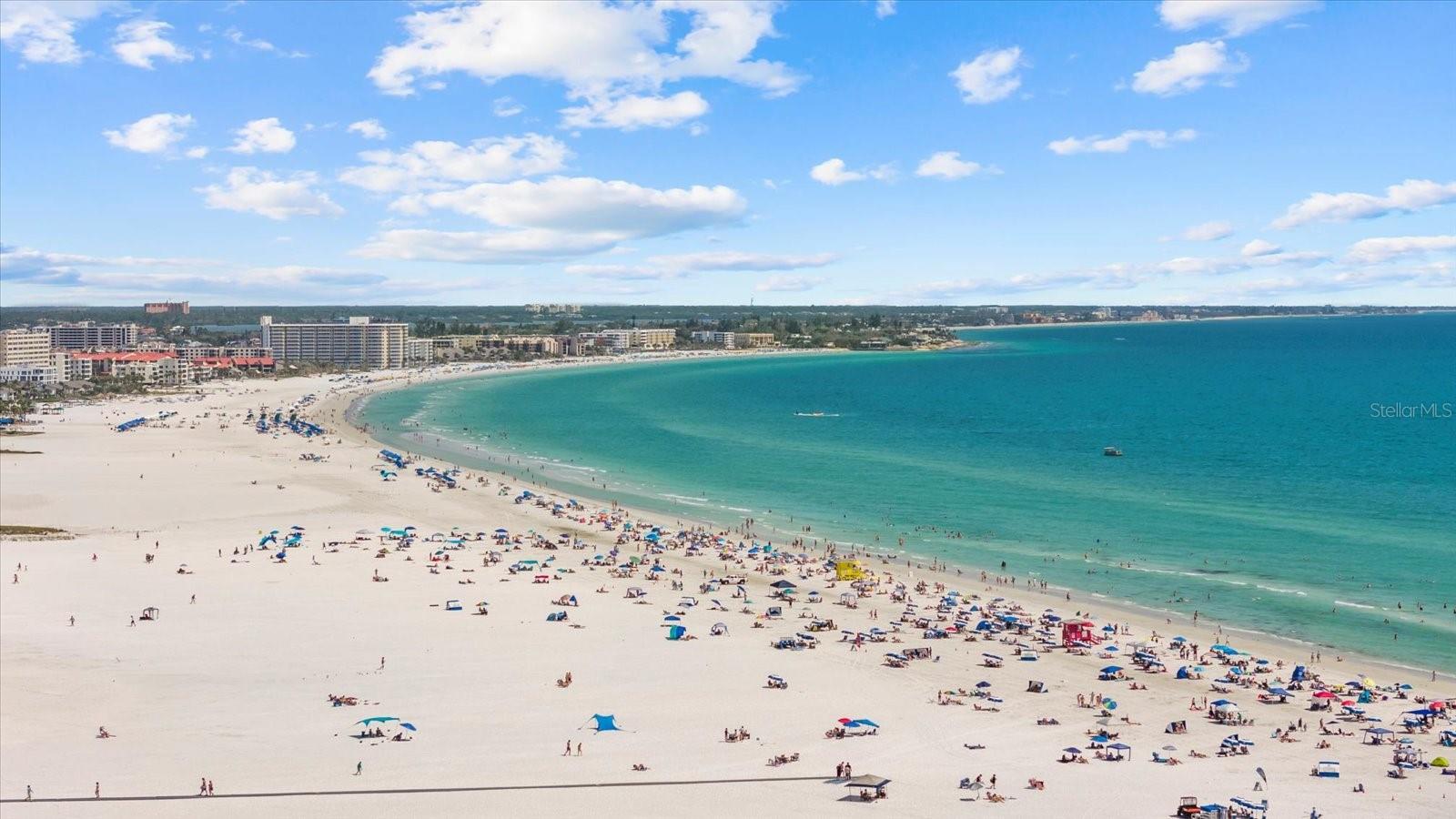 HIDDEN HARBOR - Residential