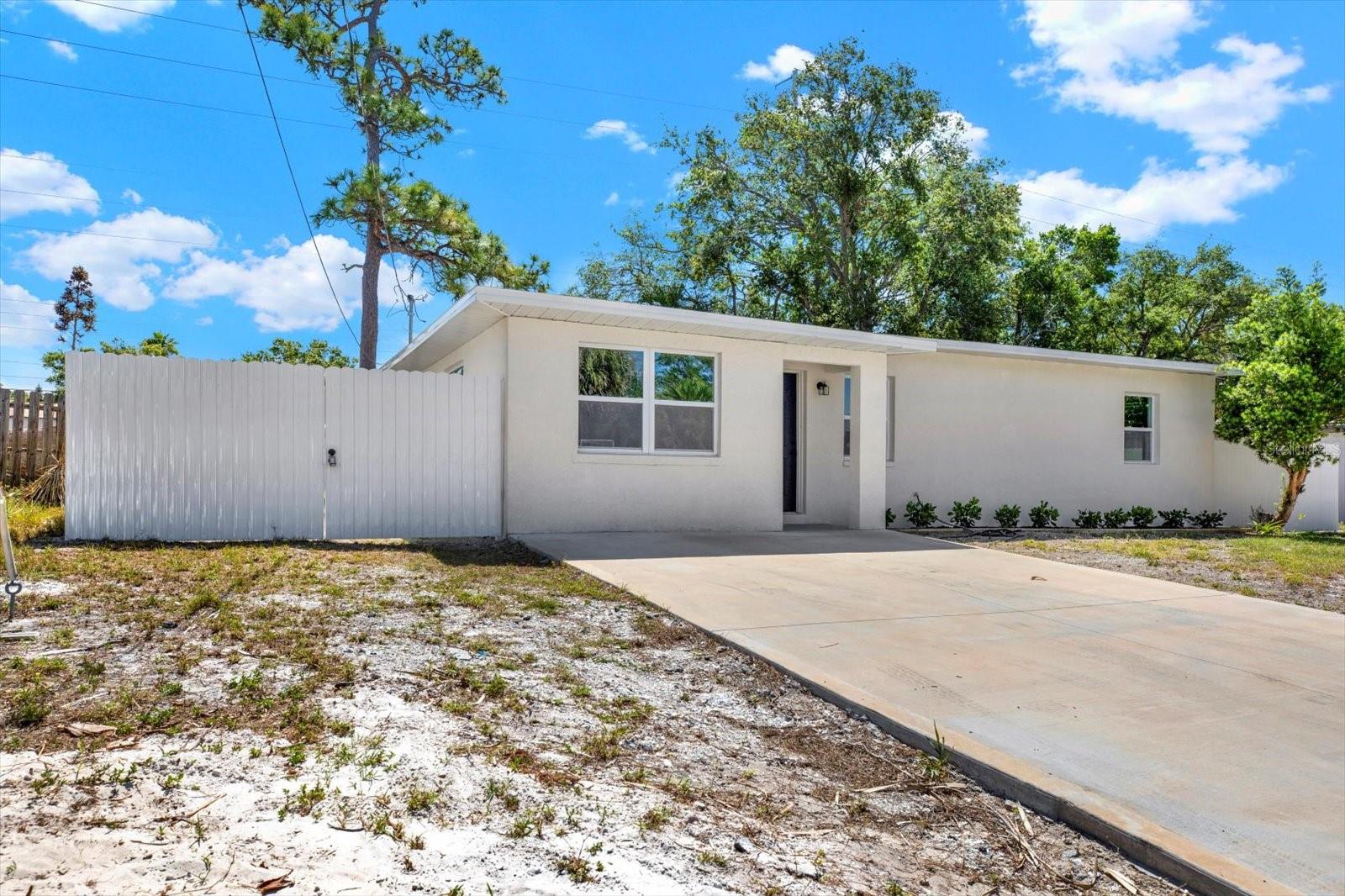 1235 STOCKTON DRIVE