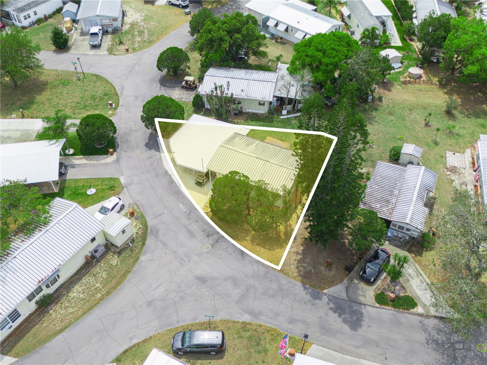 SADDLEBAG LAKE - Residential