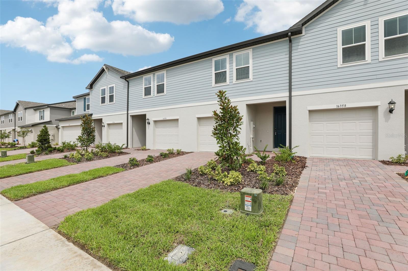 16354 BIRD OF PARADISE AVENUE