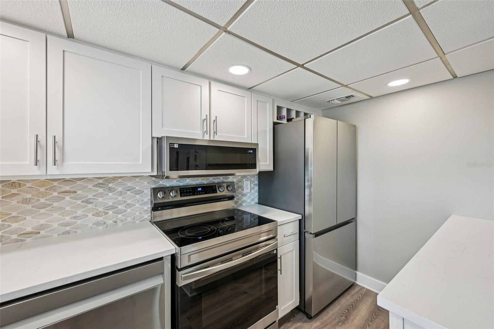 SABAL PALM GARDENS PH I - Residential