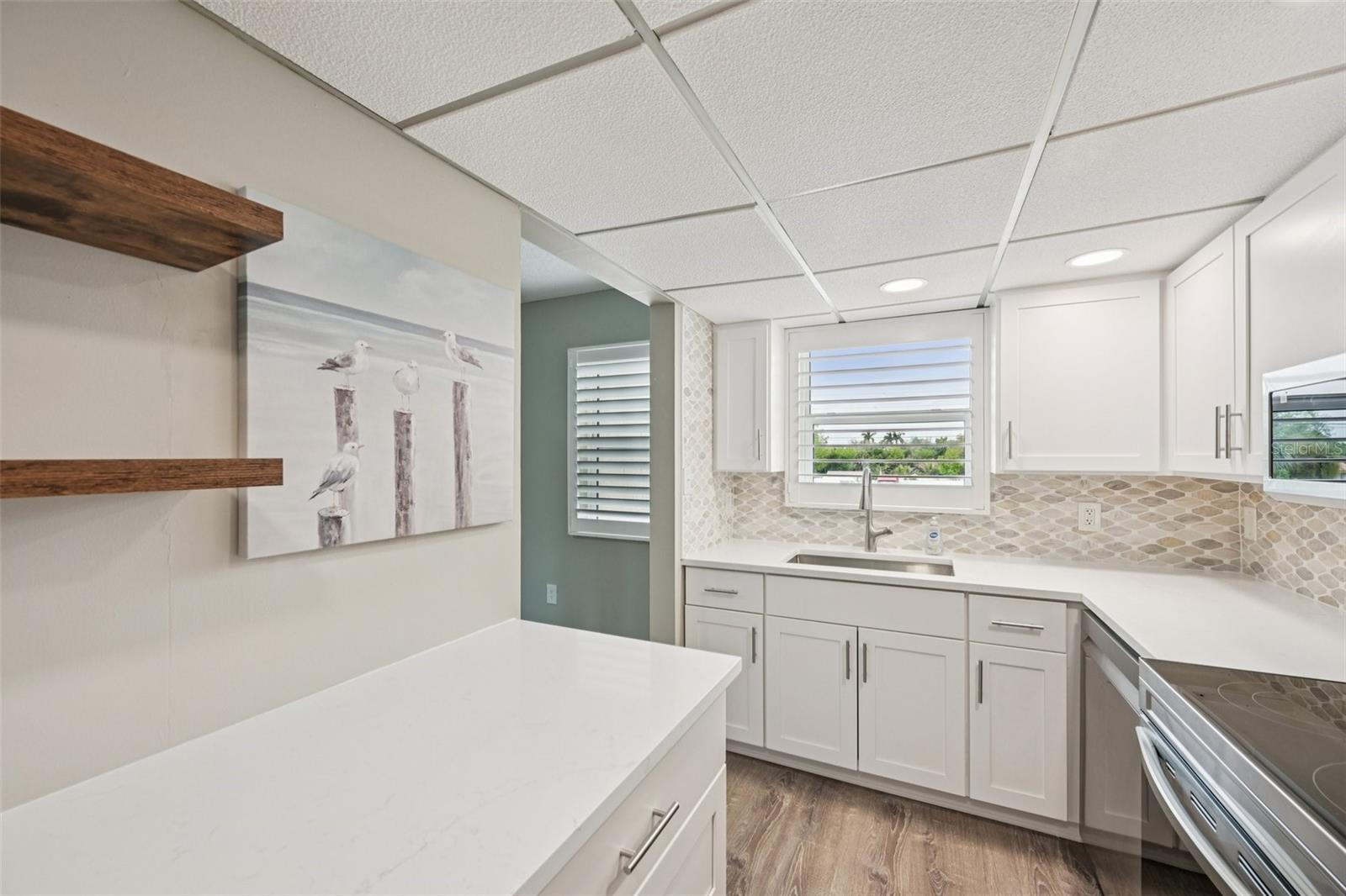 SABAL PALM GARDENS PH I - Residential